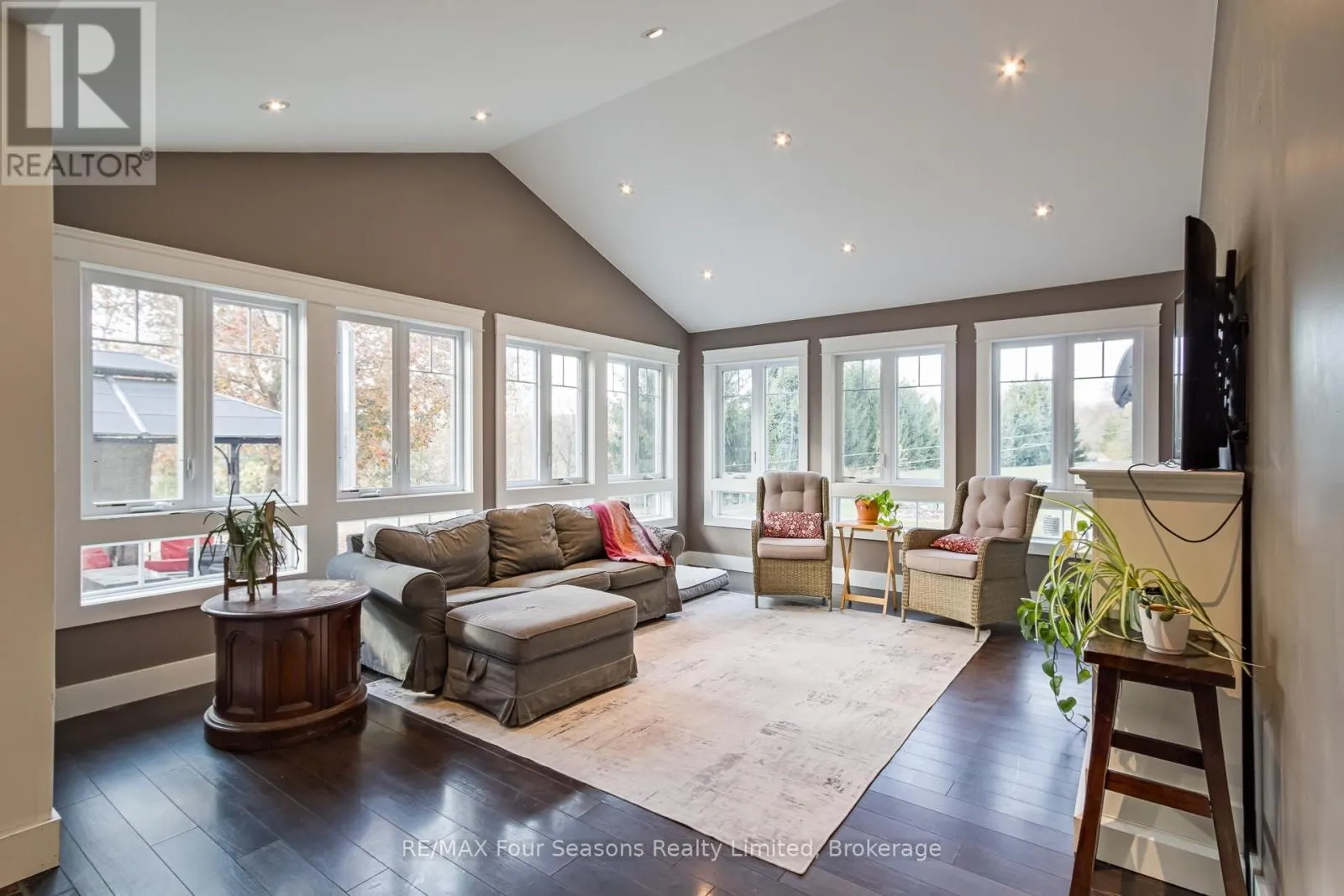 4044 COUNTY RD 124 ROAD