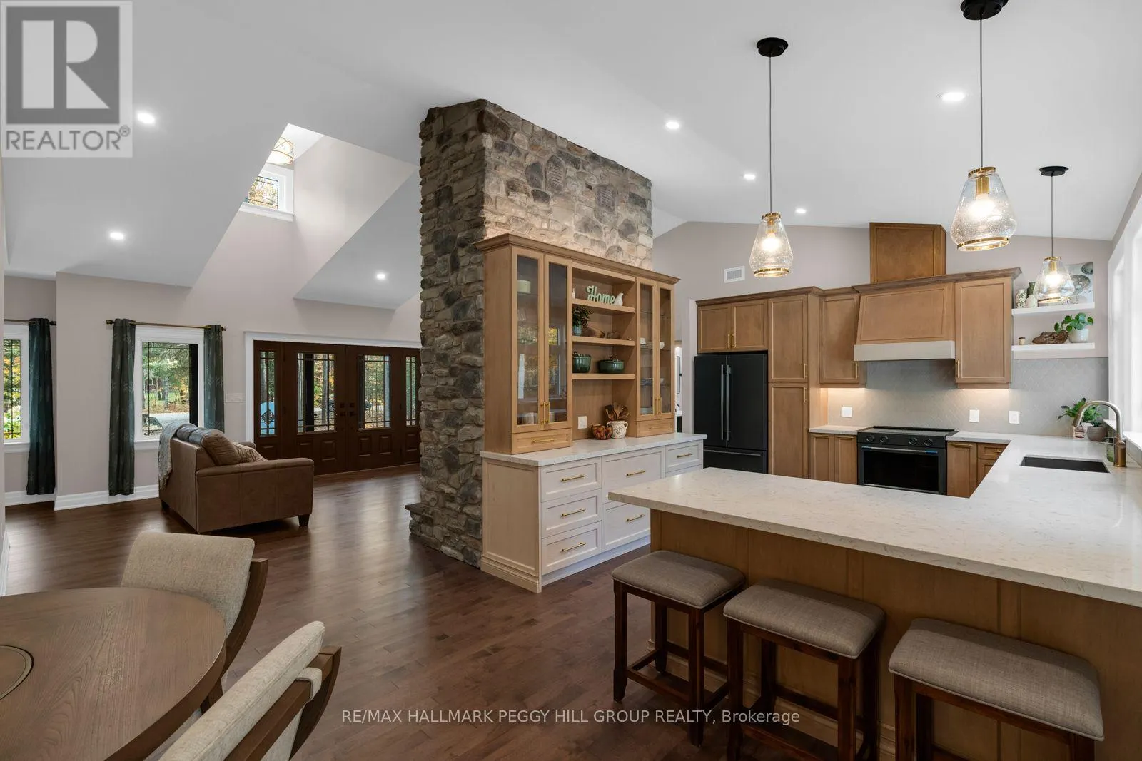 3230 BEECHWOOD DRIVE