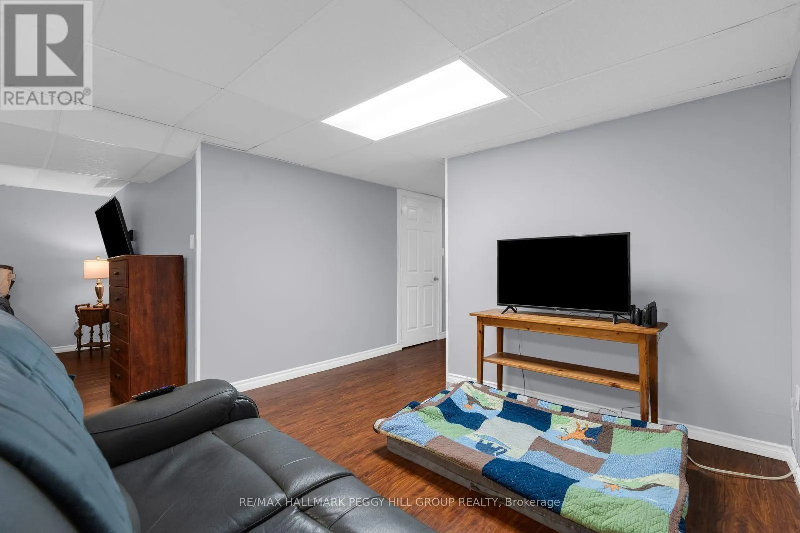 14 COPEMAN CRESCENT