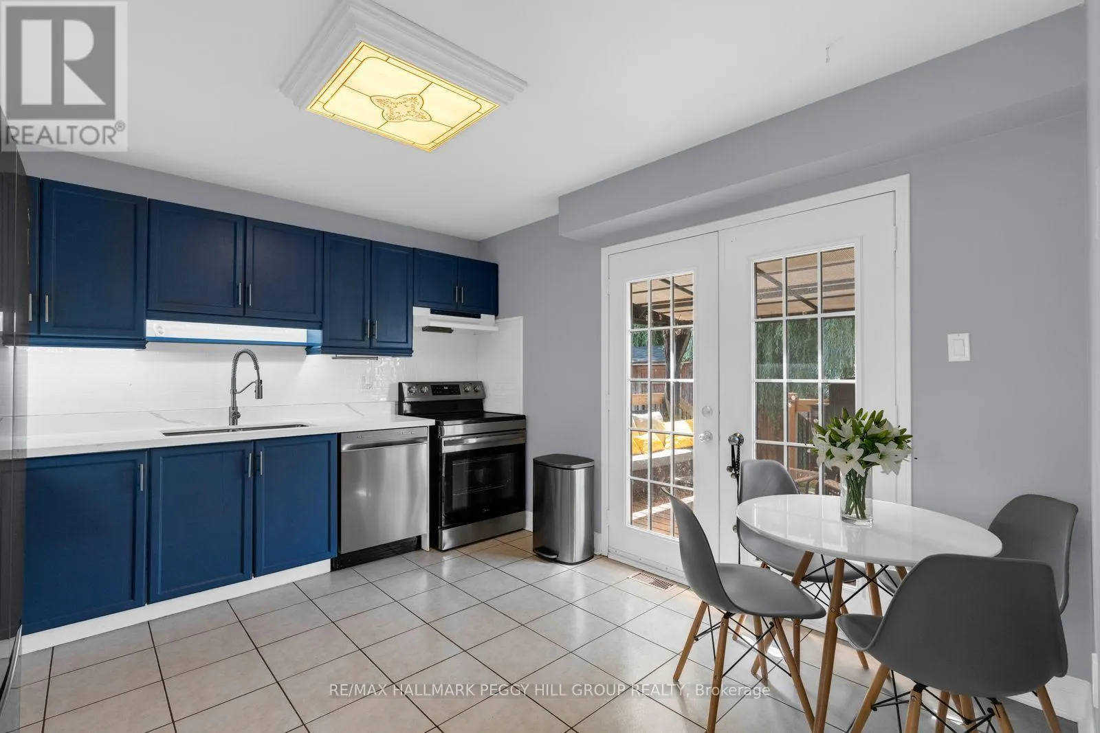 14 COPEMAN CRESCENT