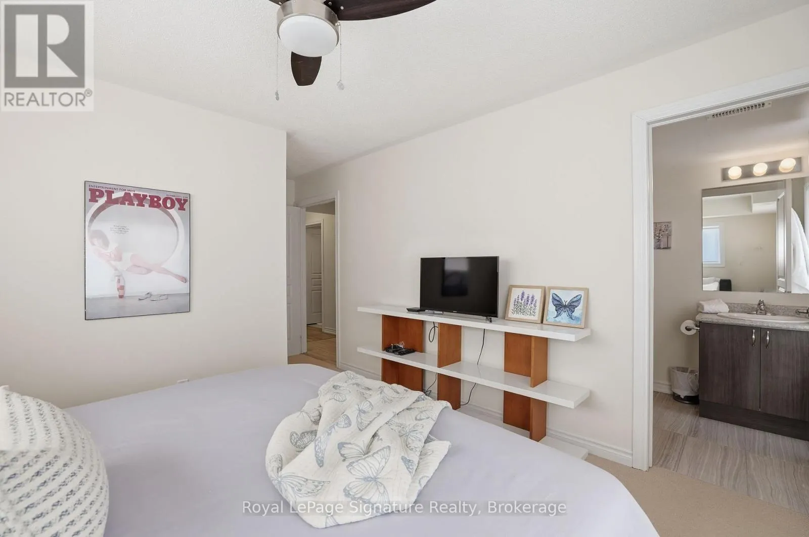 101 - 4 ANCHORAGE CRESCENT #101