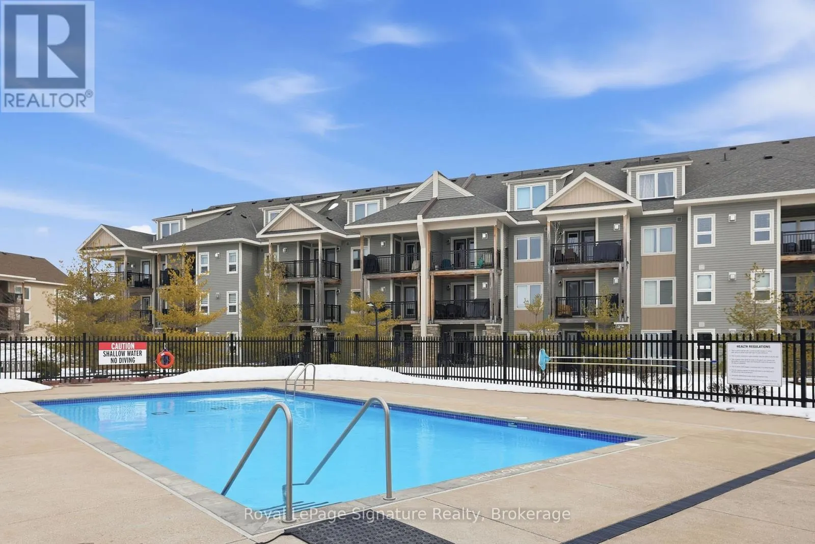 101 - 4 ANCHORAGE CRESCENT #101