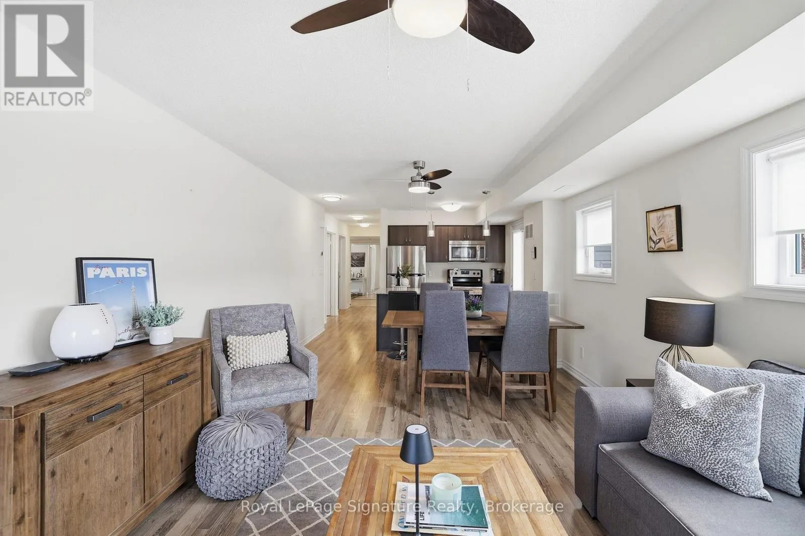 101 - 4 ANCHORAGE CRESCENT #101
