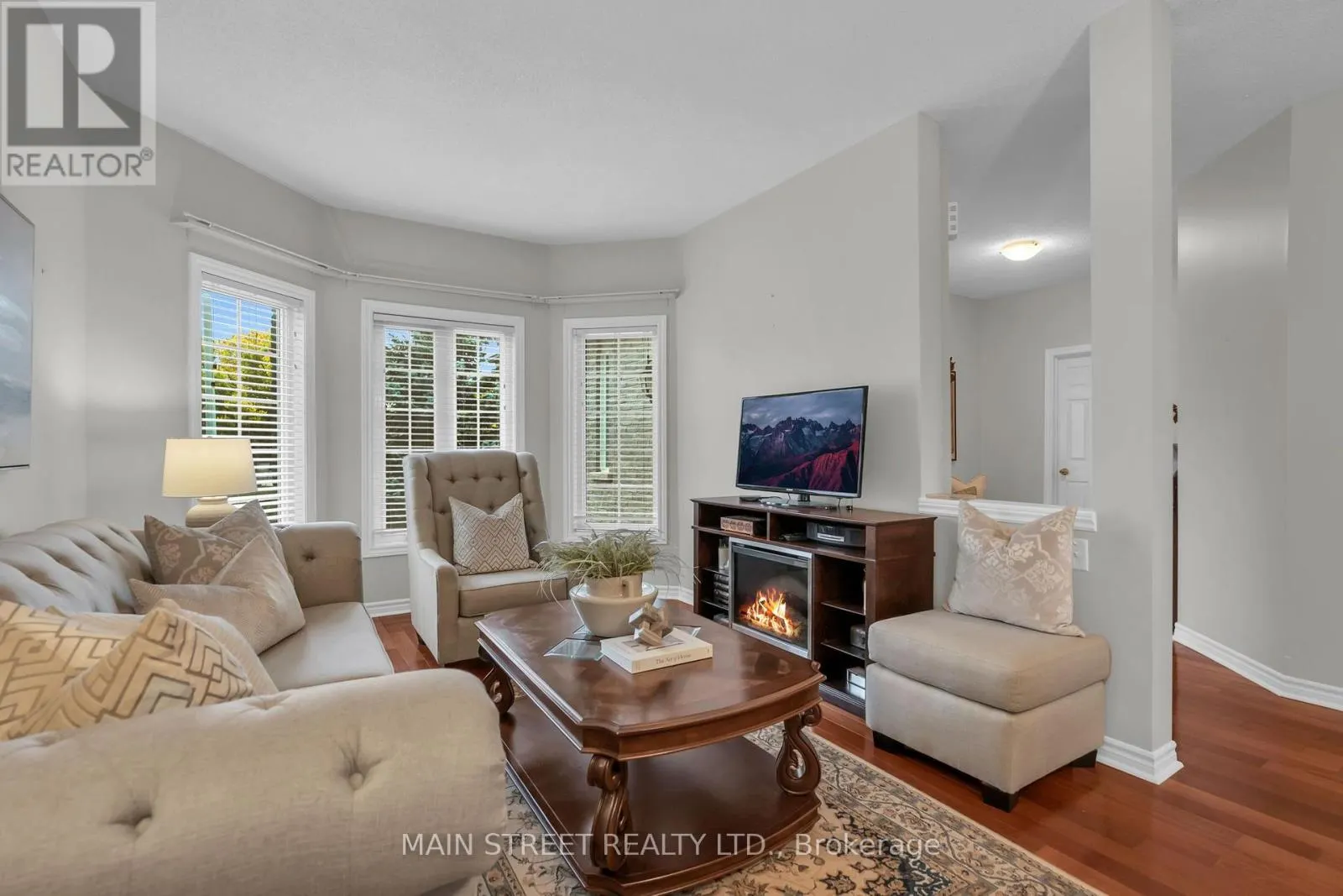 27 MAX AVENUE