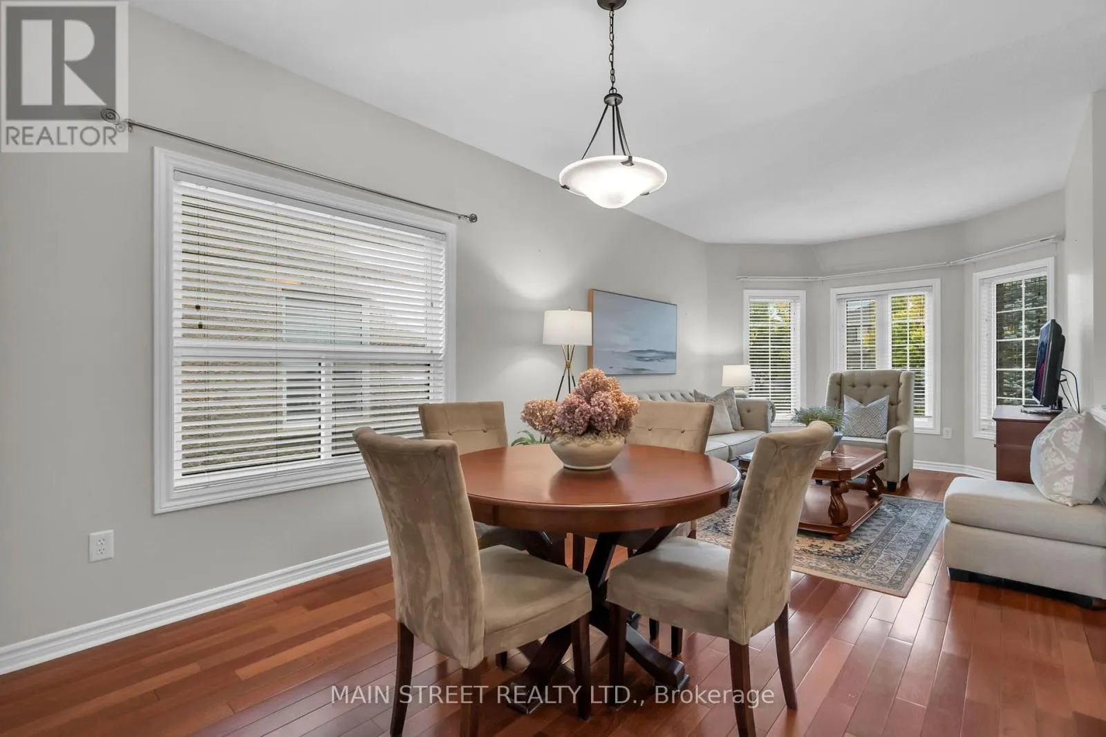 27 MAX AVENUE