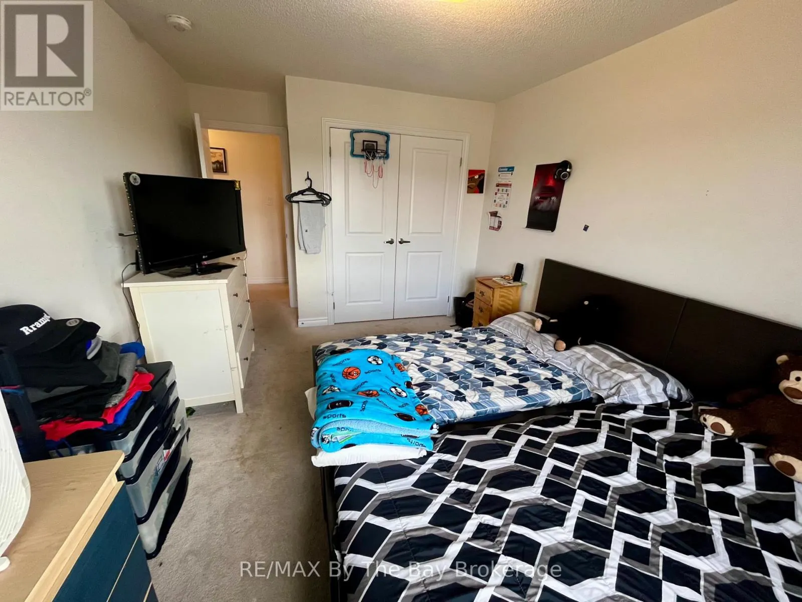 5 BIANCA CRESCENT