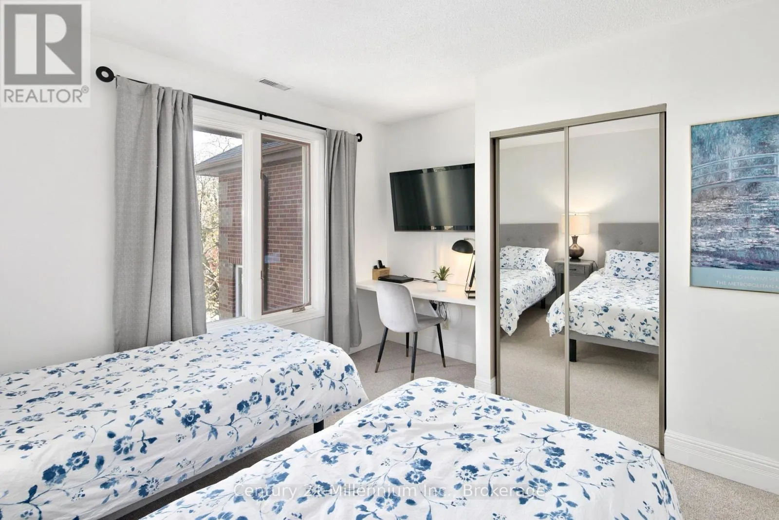 5 - 215 PINE STREET #5