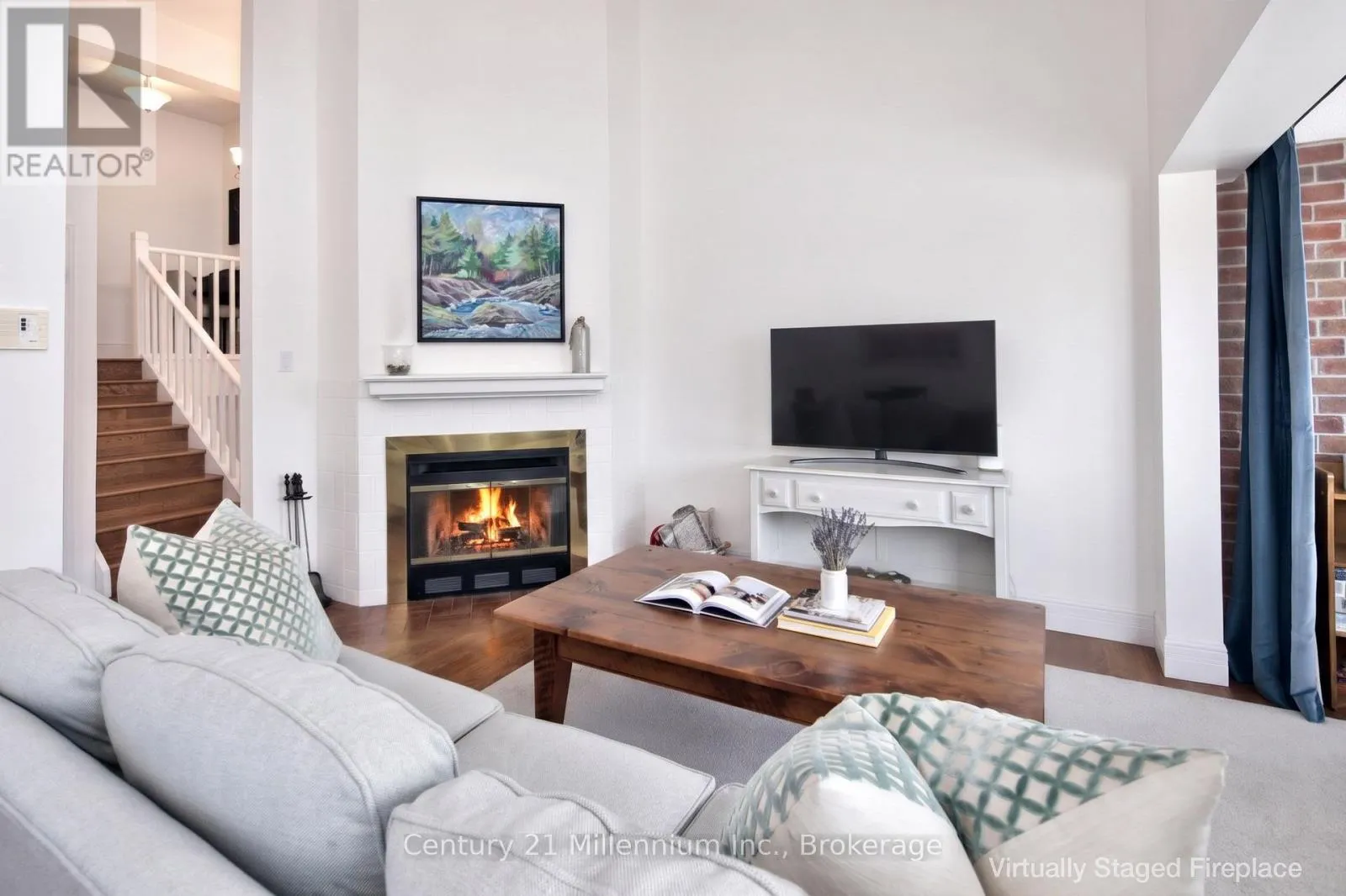 5 - 215 PINE STREET #5