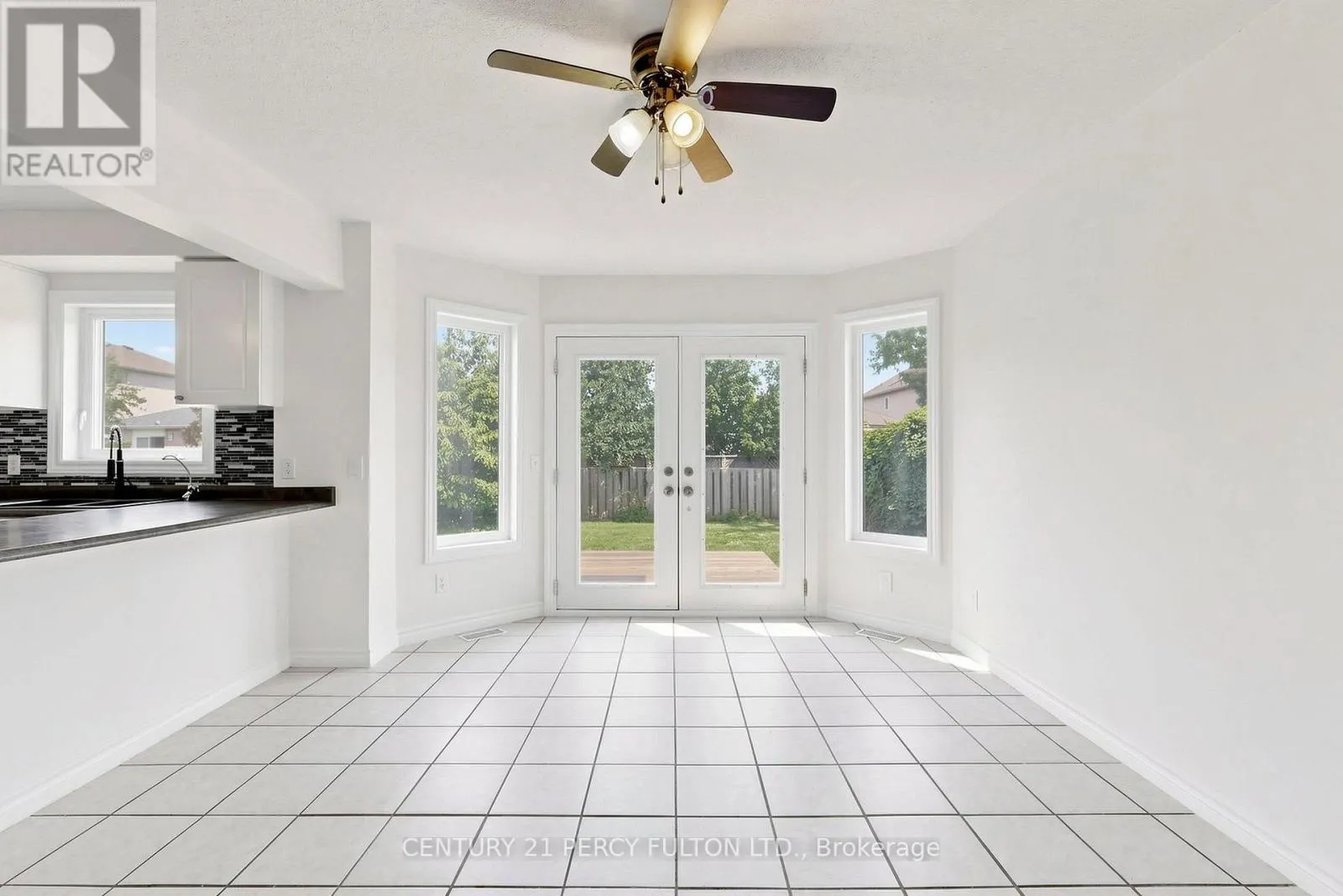 33 CHURCHLAND DRIVE
