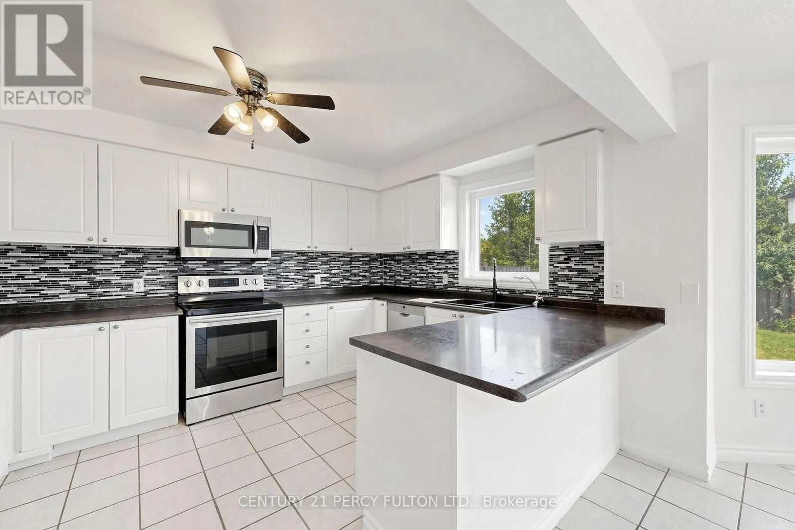 33 CHURCHLAND DRIVE