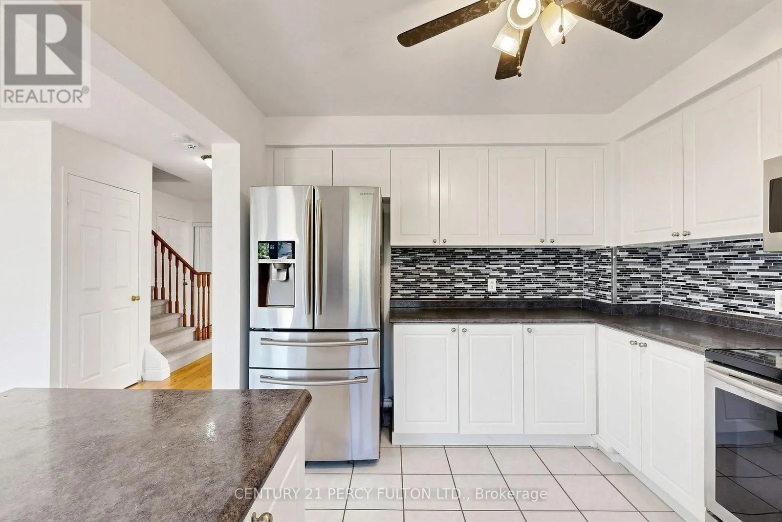 33 CHURCHLAND DRIVE
