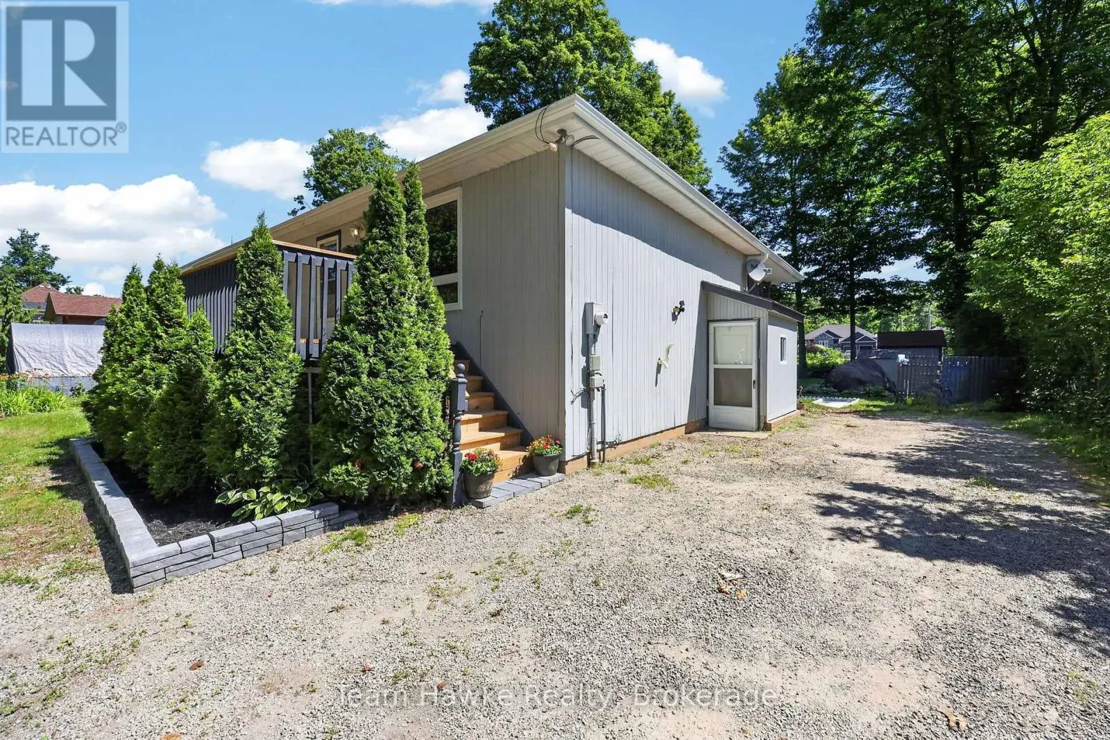 37 BELLEHUMEUR ROAD