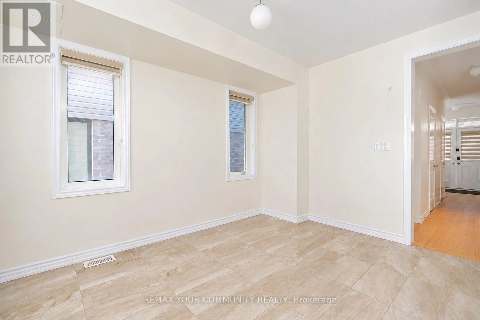 15 VALLEYBROOK ROAD