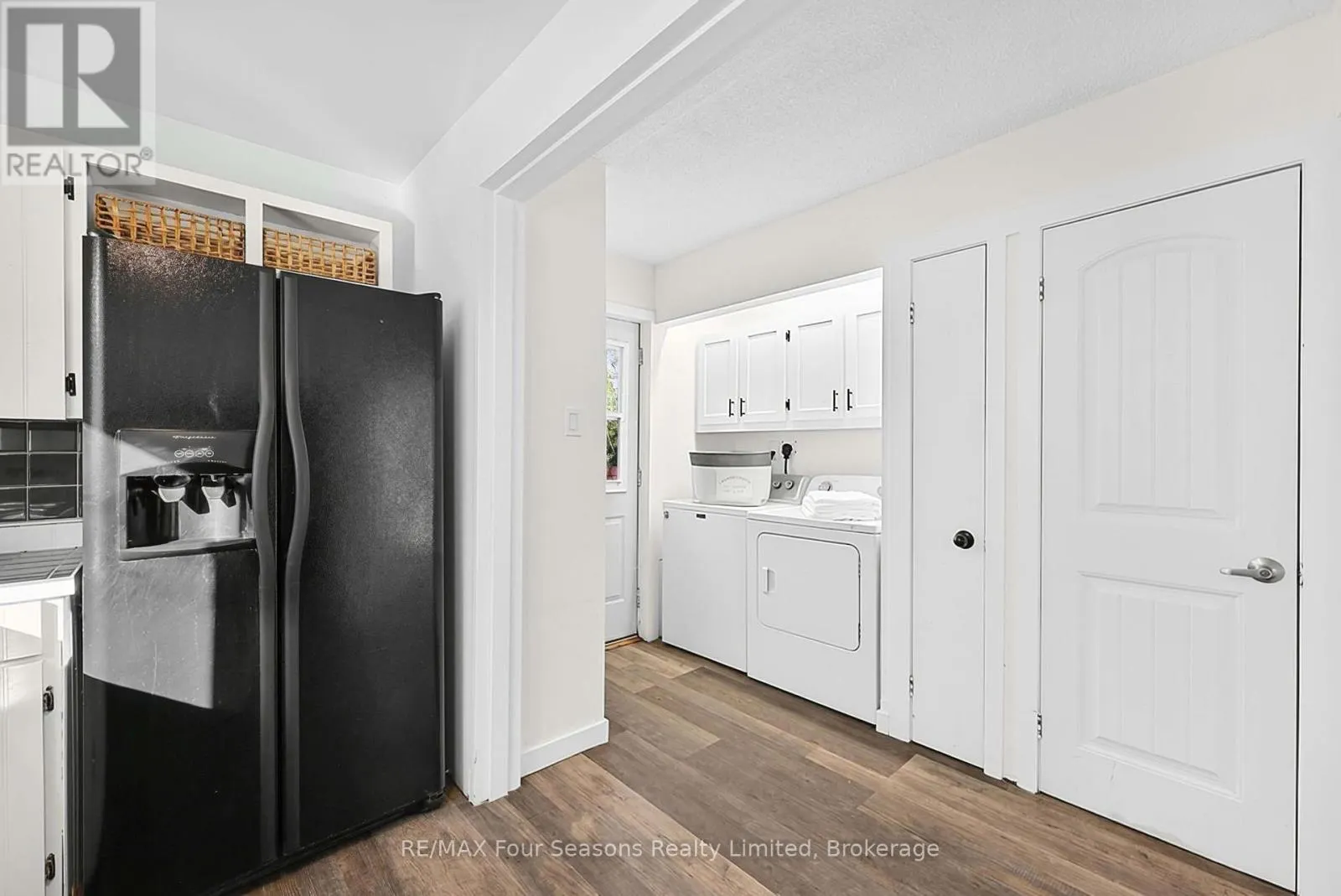 285 SECOND STREET