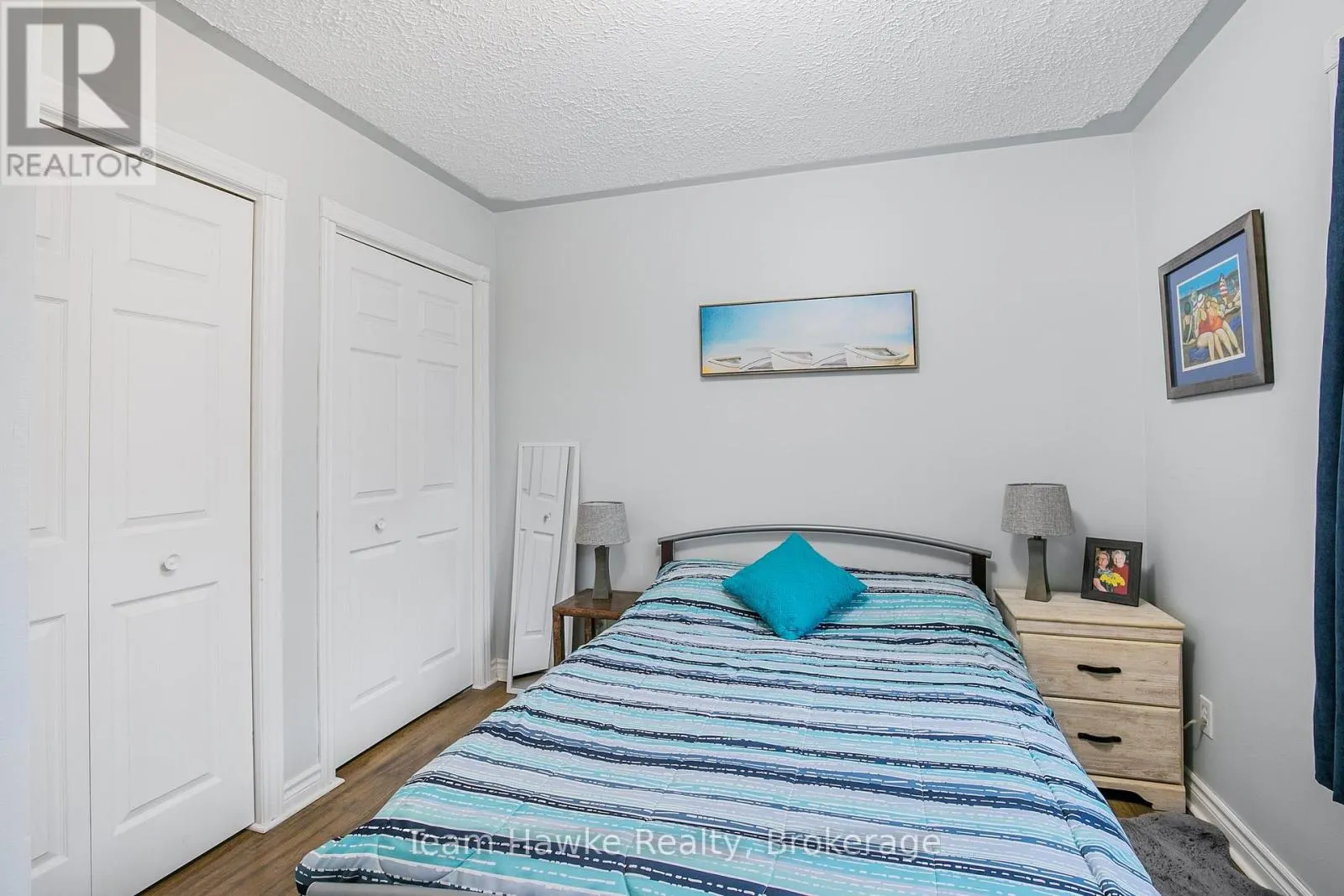 22 LAURIER BOULEVARD