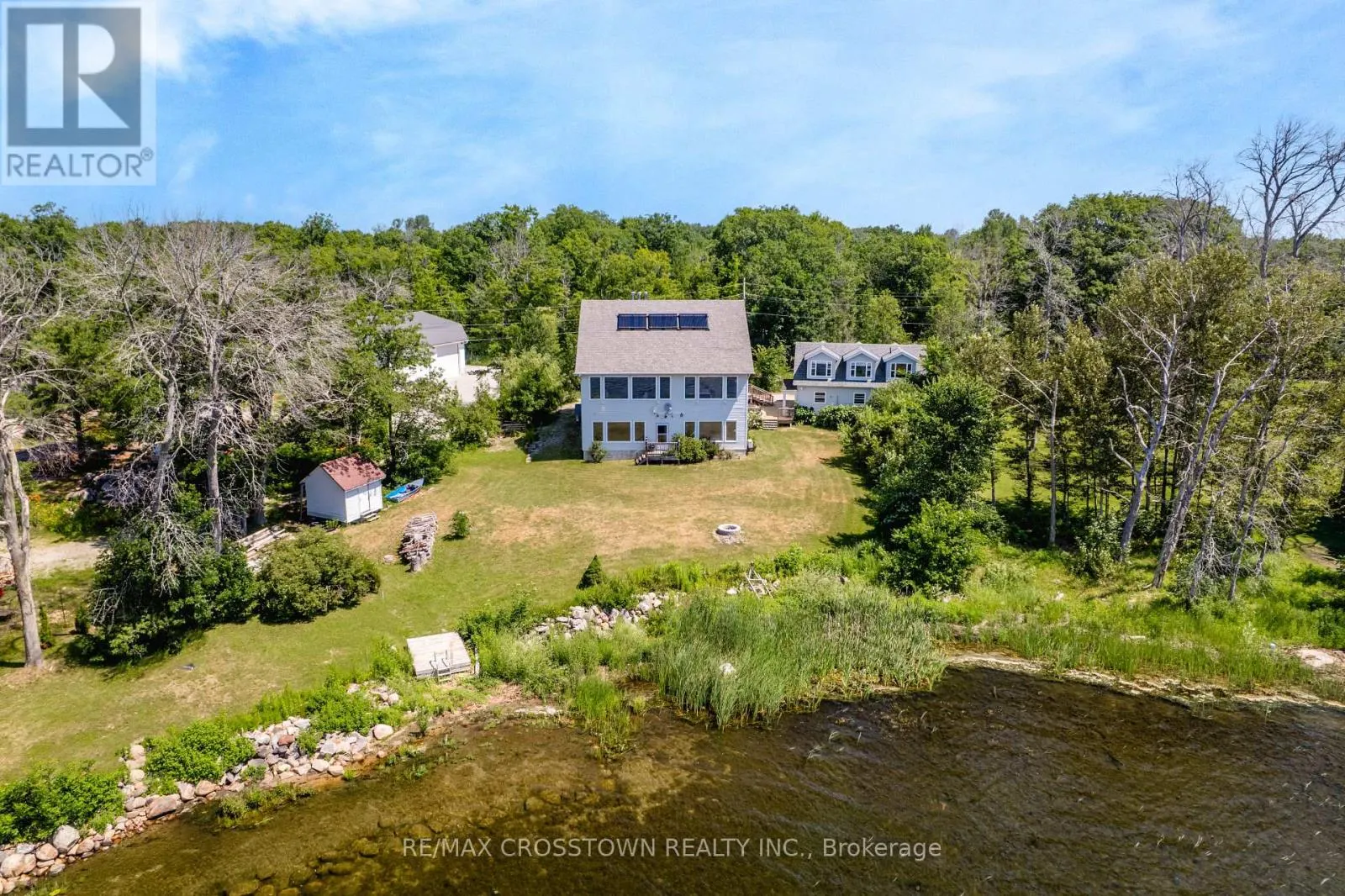 42 BLUFF POINT ROAD
