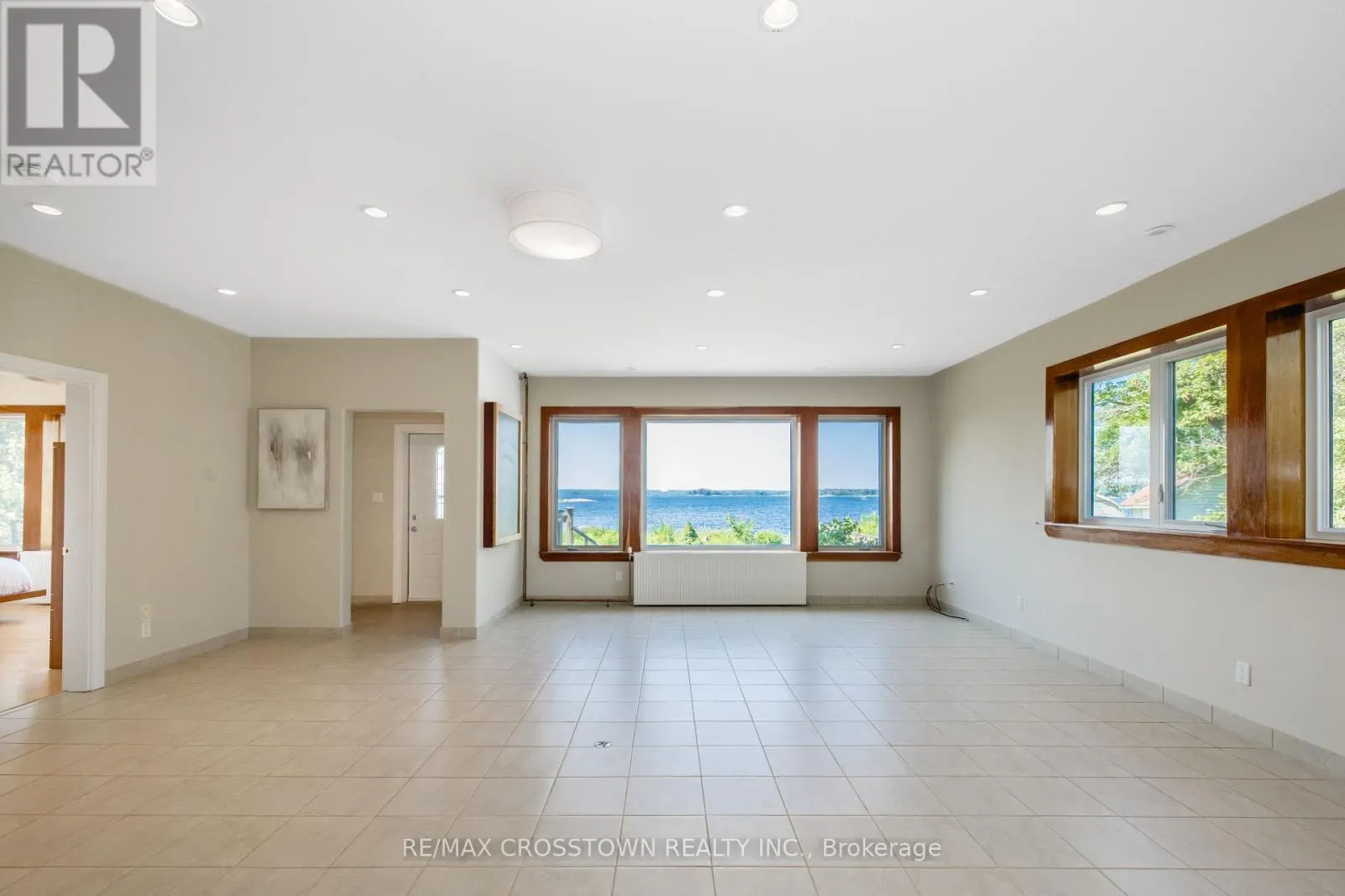 42 BLUFF POINT ROAD
