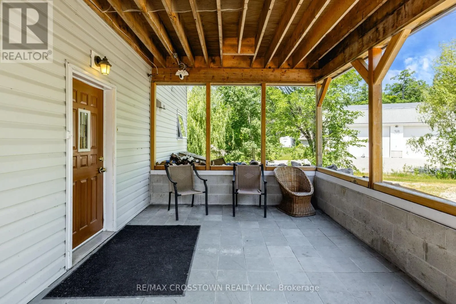 42 BLUFF POINT ROAD