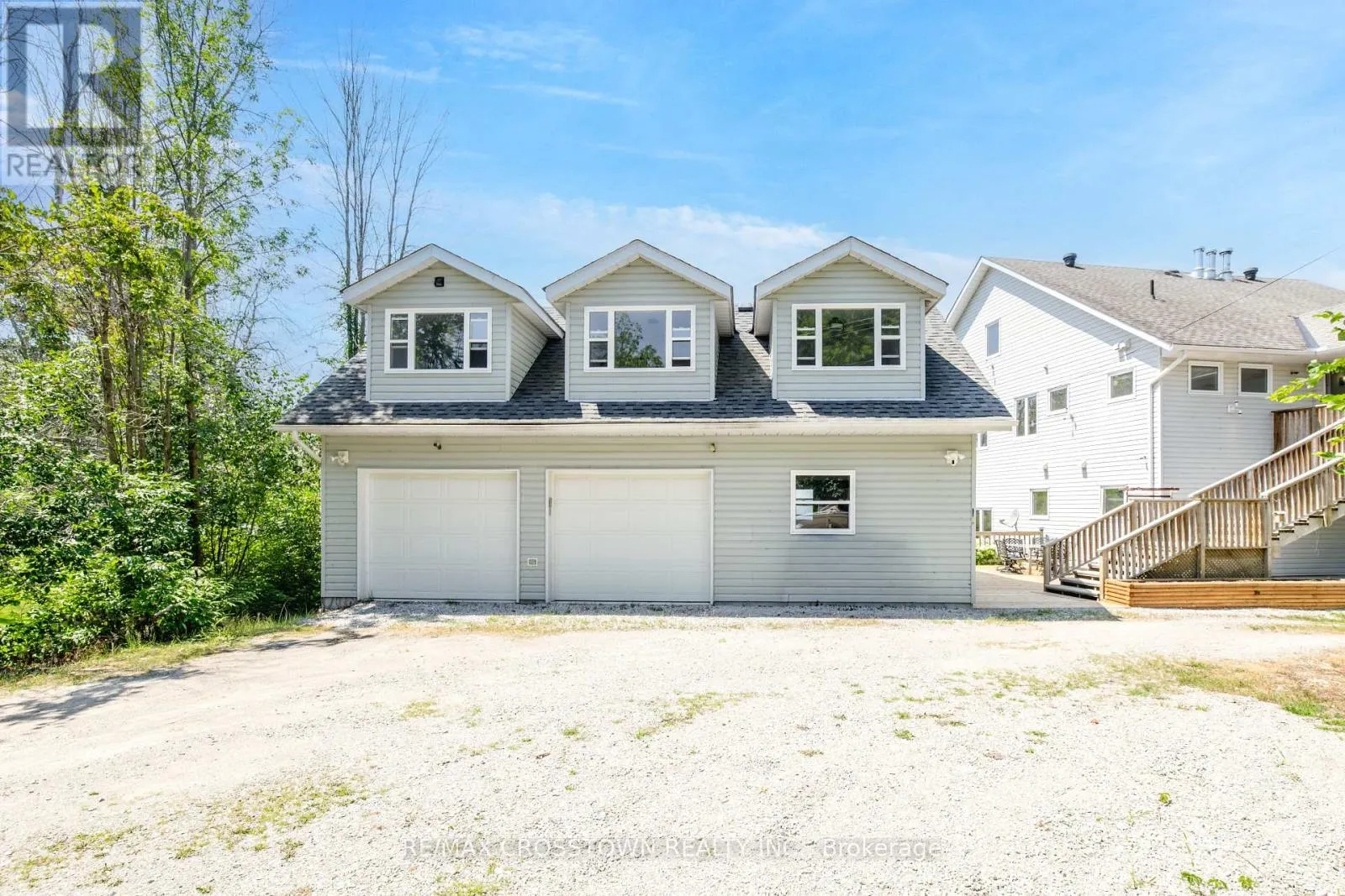 42 BLUFF POINT ROAD