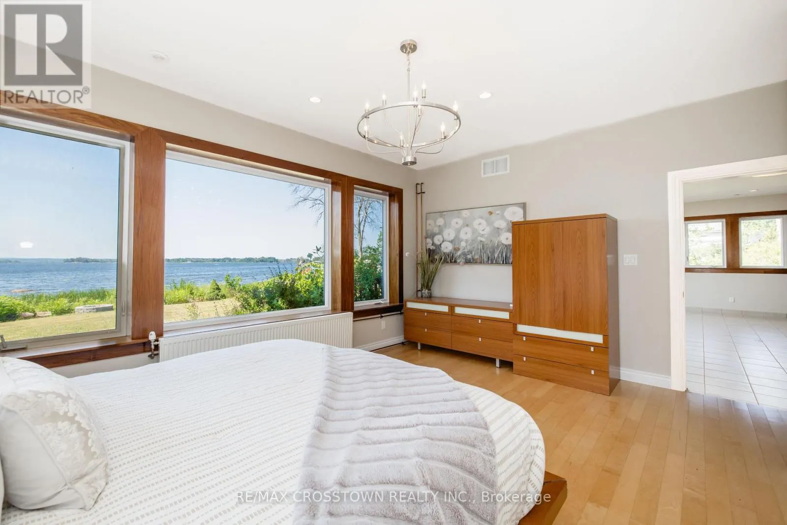 42 BLUFF POINT ROAD