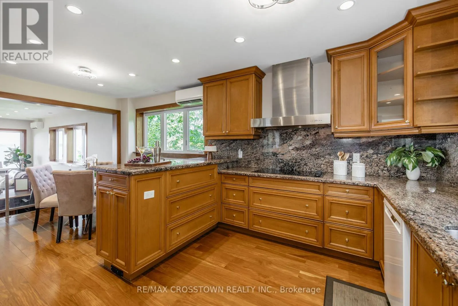 42 BLUFF POINT ROAD