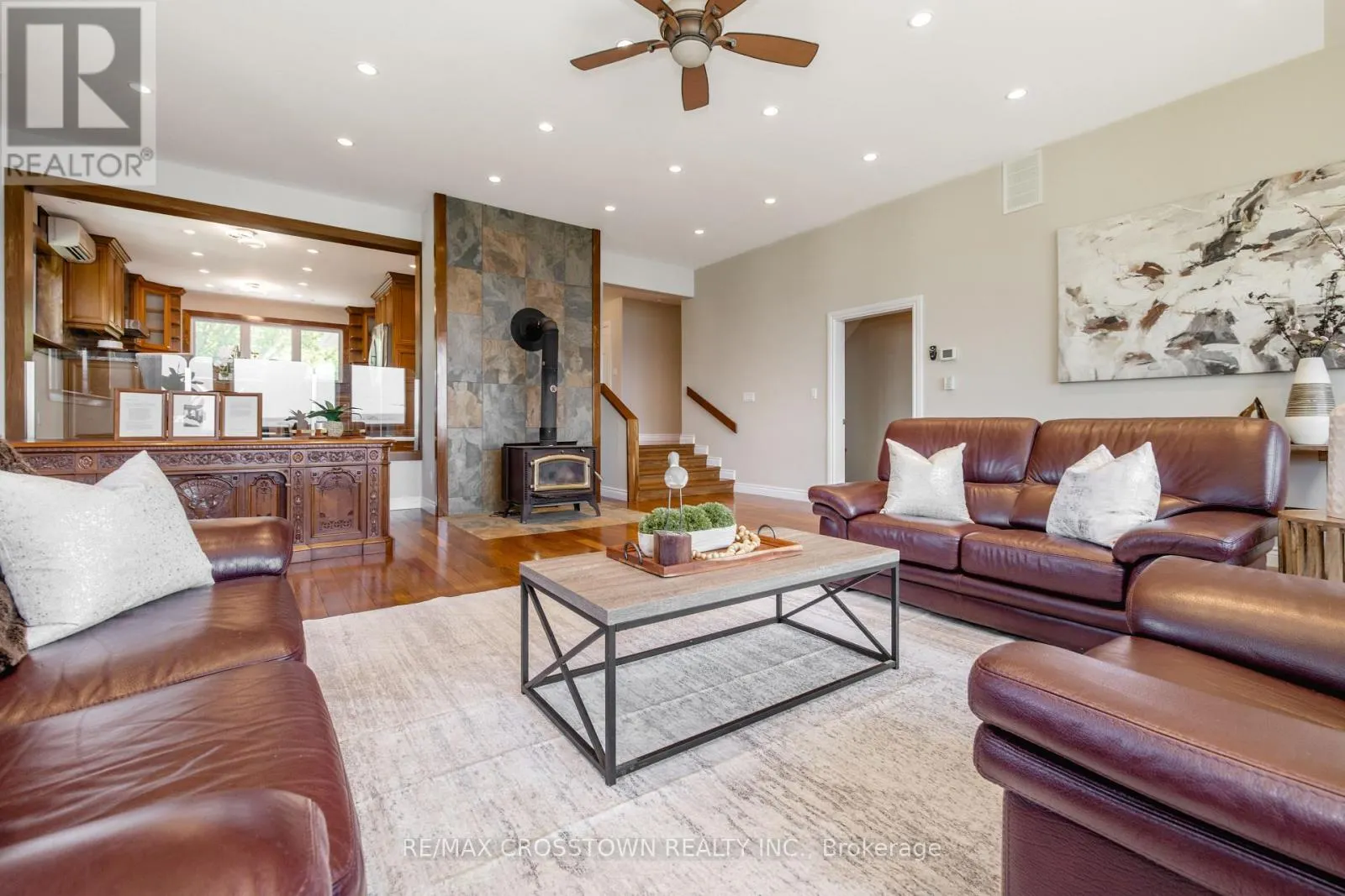 42 BLUFF POINT ROAD