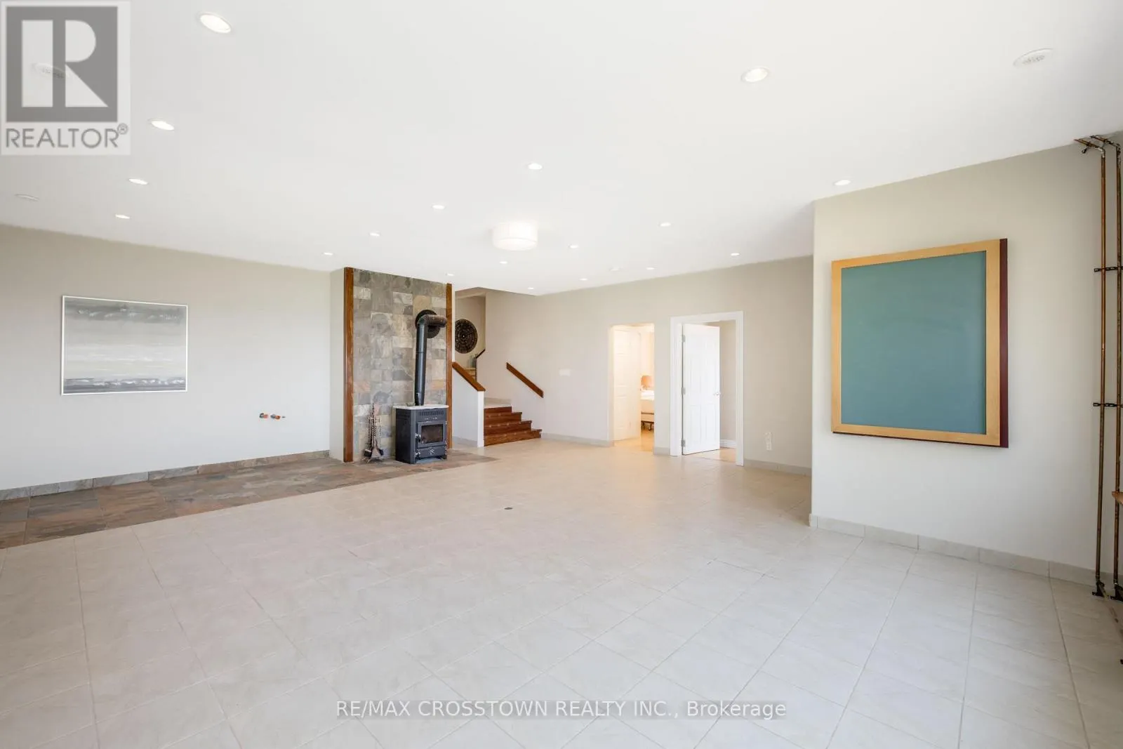 42 BLUFF POINT ROAD