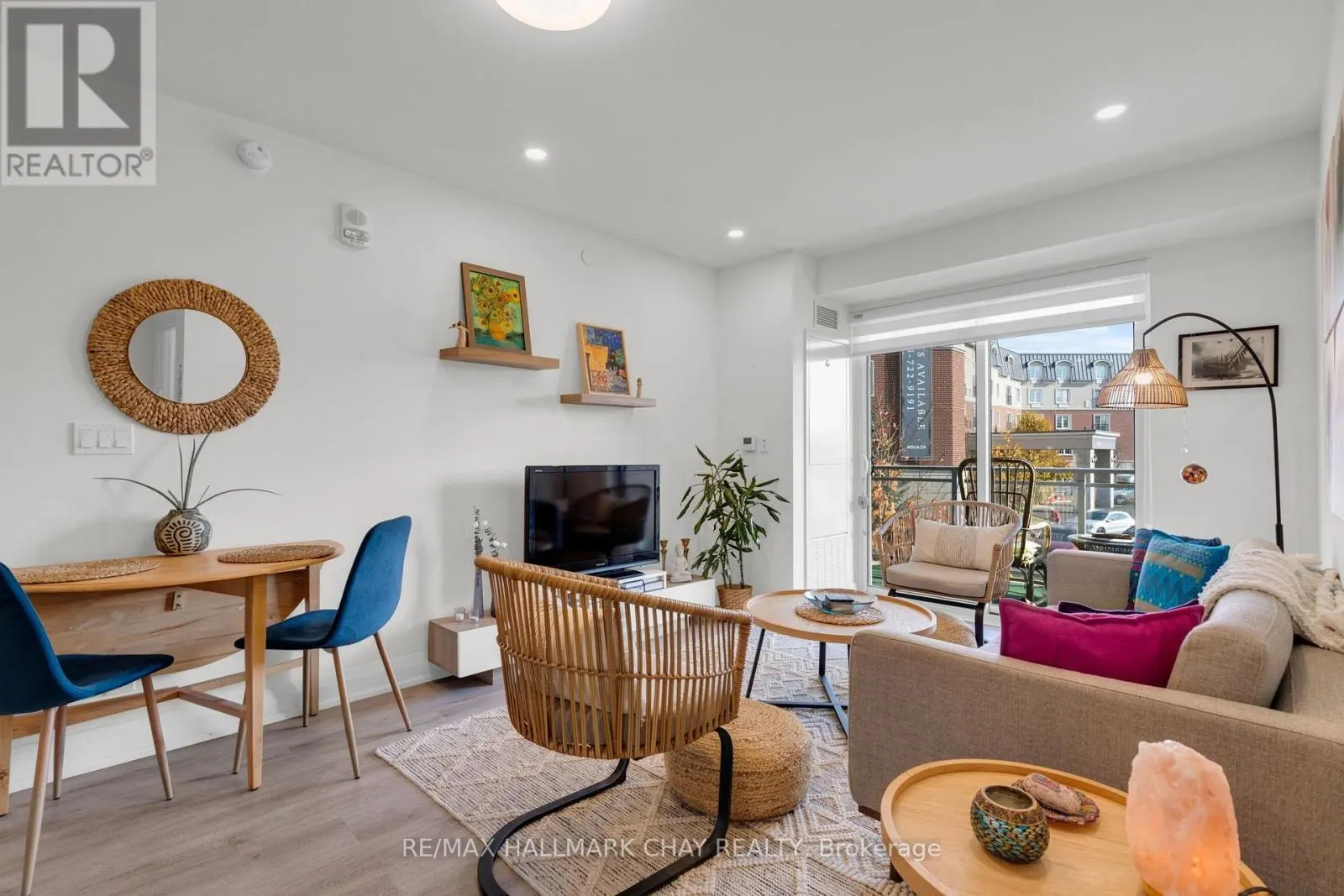 310 - 58 LAKESIDE TERRACE