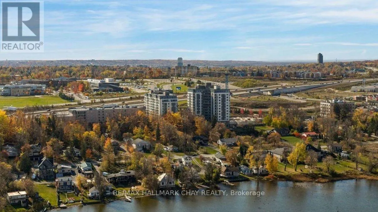 310 - 58 LAKESIDE TERRACE