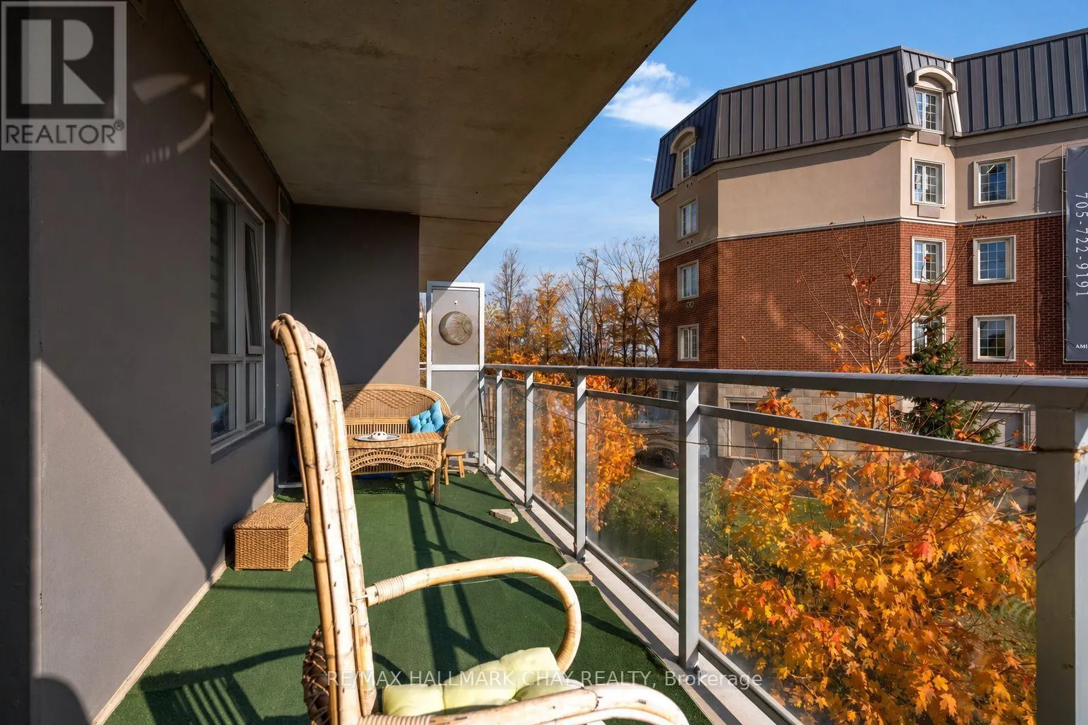 310 - 58 LAKESIDE TERRACE