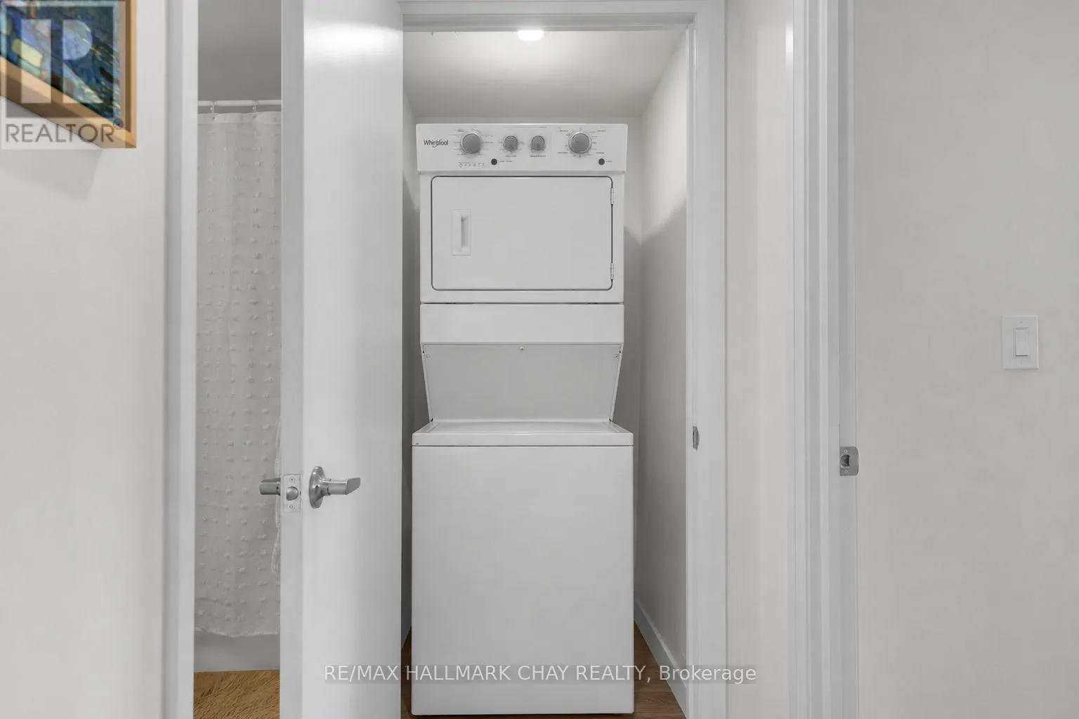 310 - 58 LAKESIDE TERRACE
