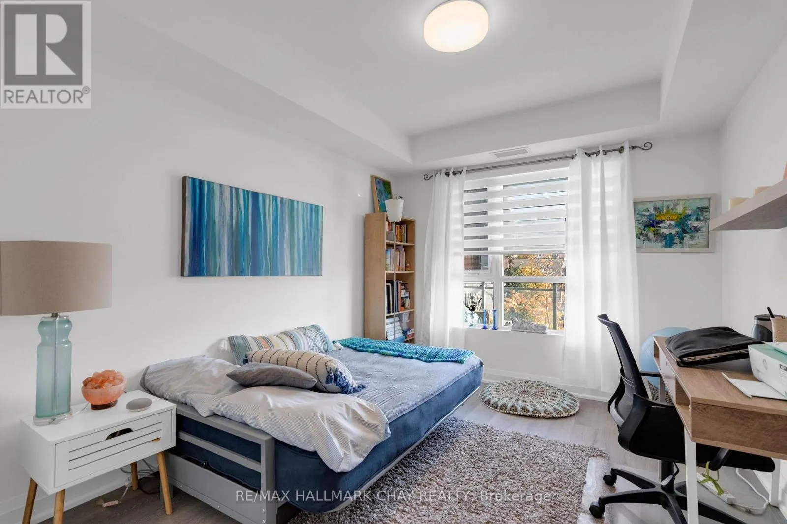 310 - 58 LAKESIDE TERRACE