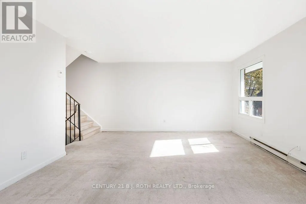 19 - 360 BLAKE STREET