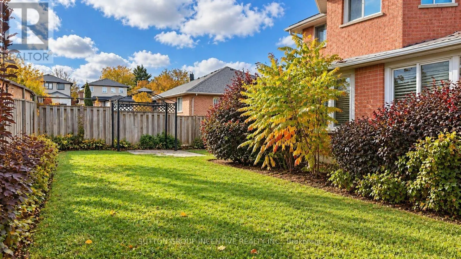 341 LIVINGSTONE STREET W