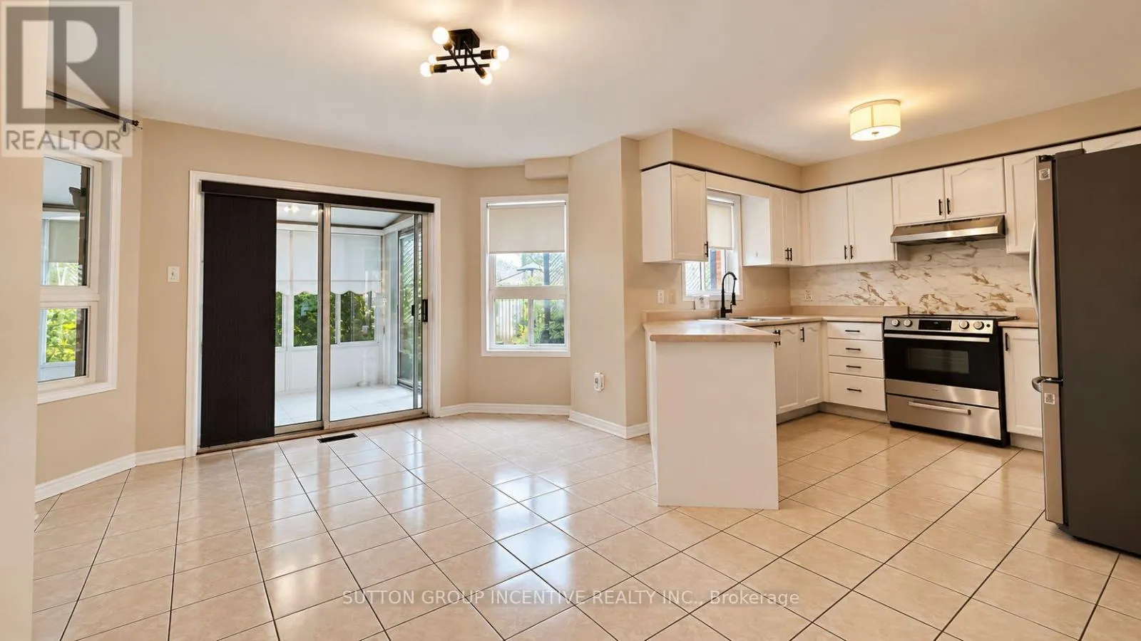 341 LIVINGSTONE STREET W