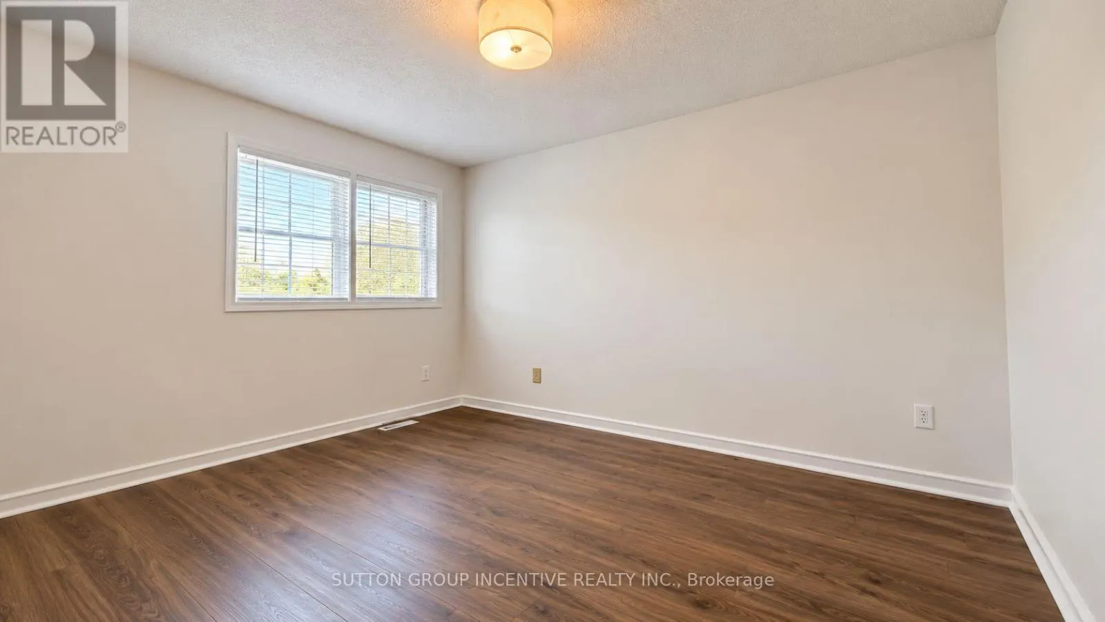 341 LIVINGSTONE STREET W