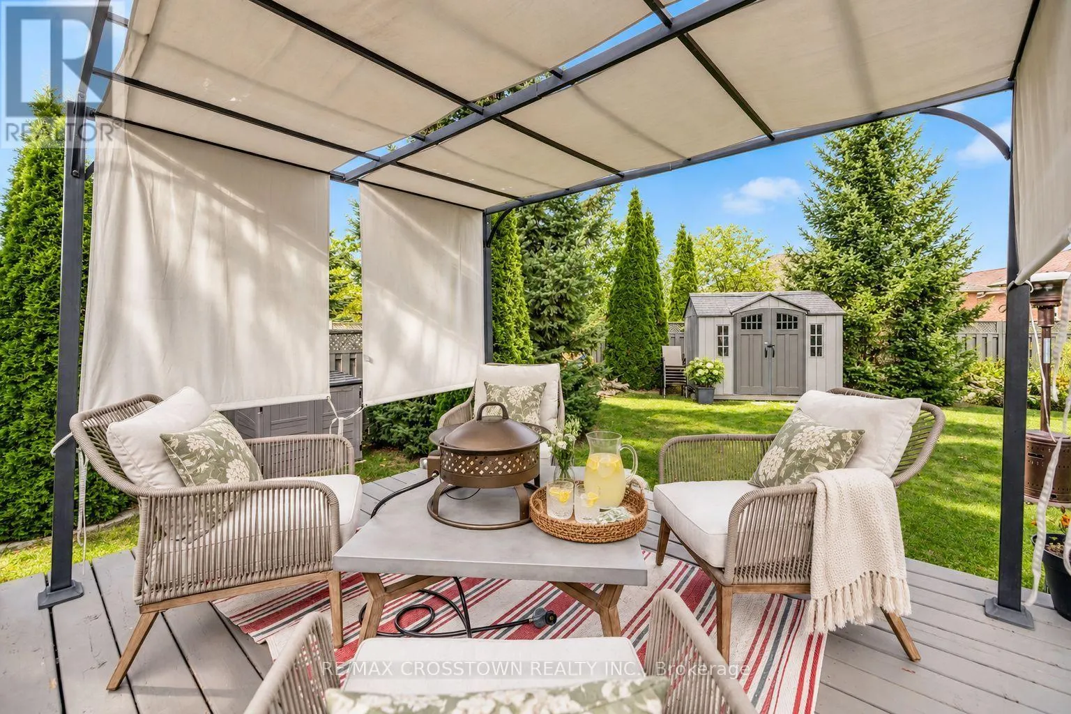 262 WESSENGER DRIVE