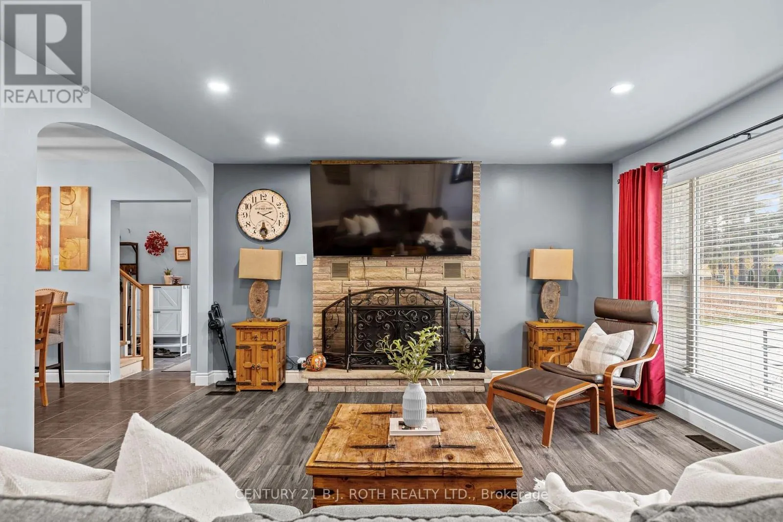 3271 TURNBULL DRIVE