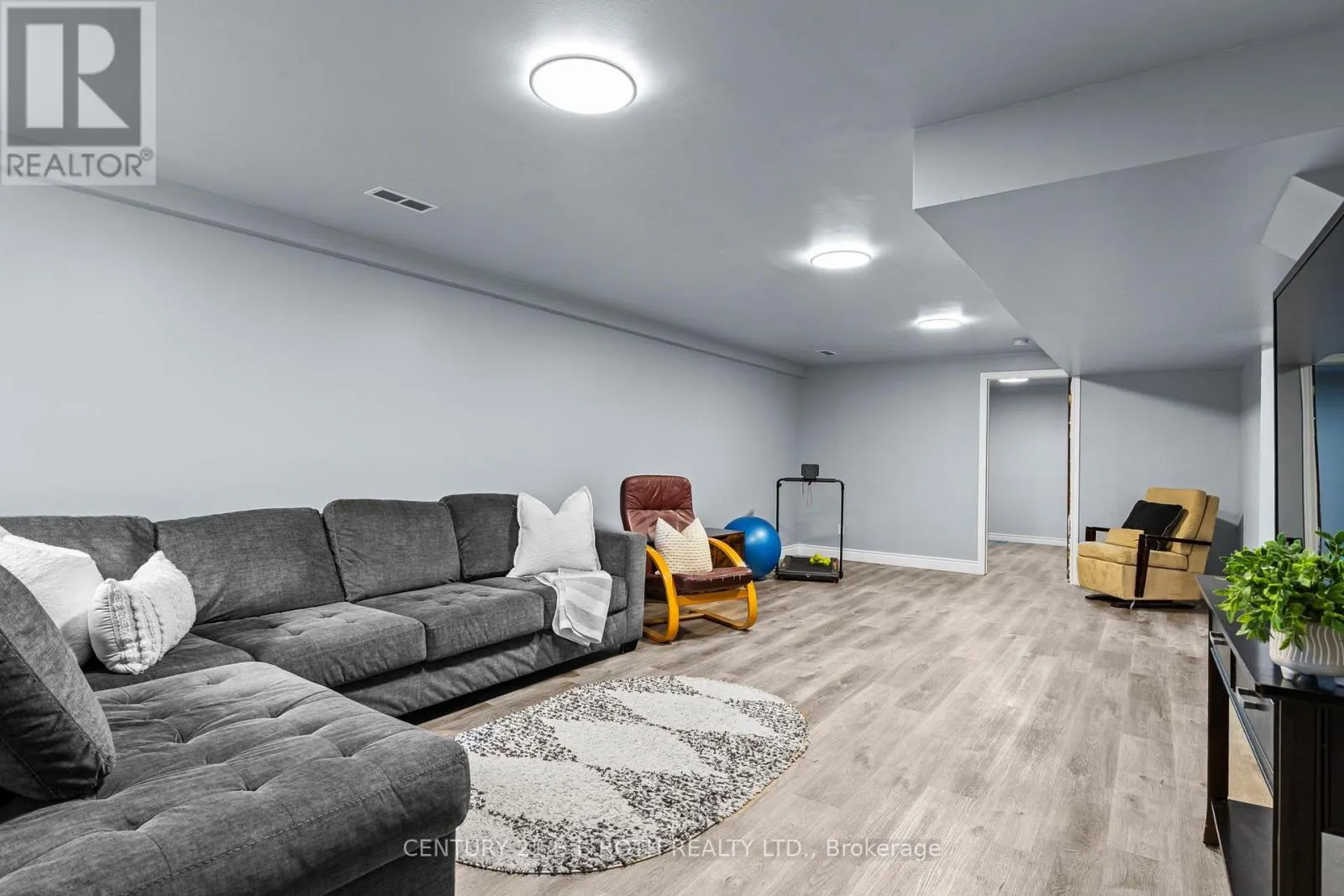 3271 TURNBULL DRIVE