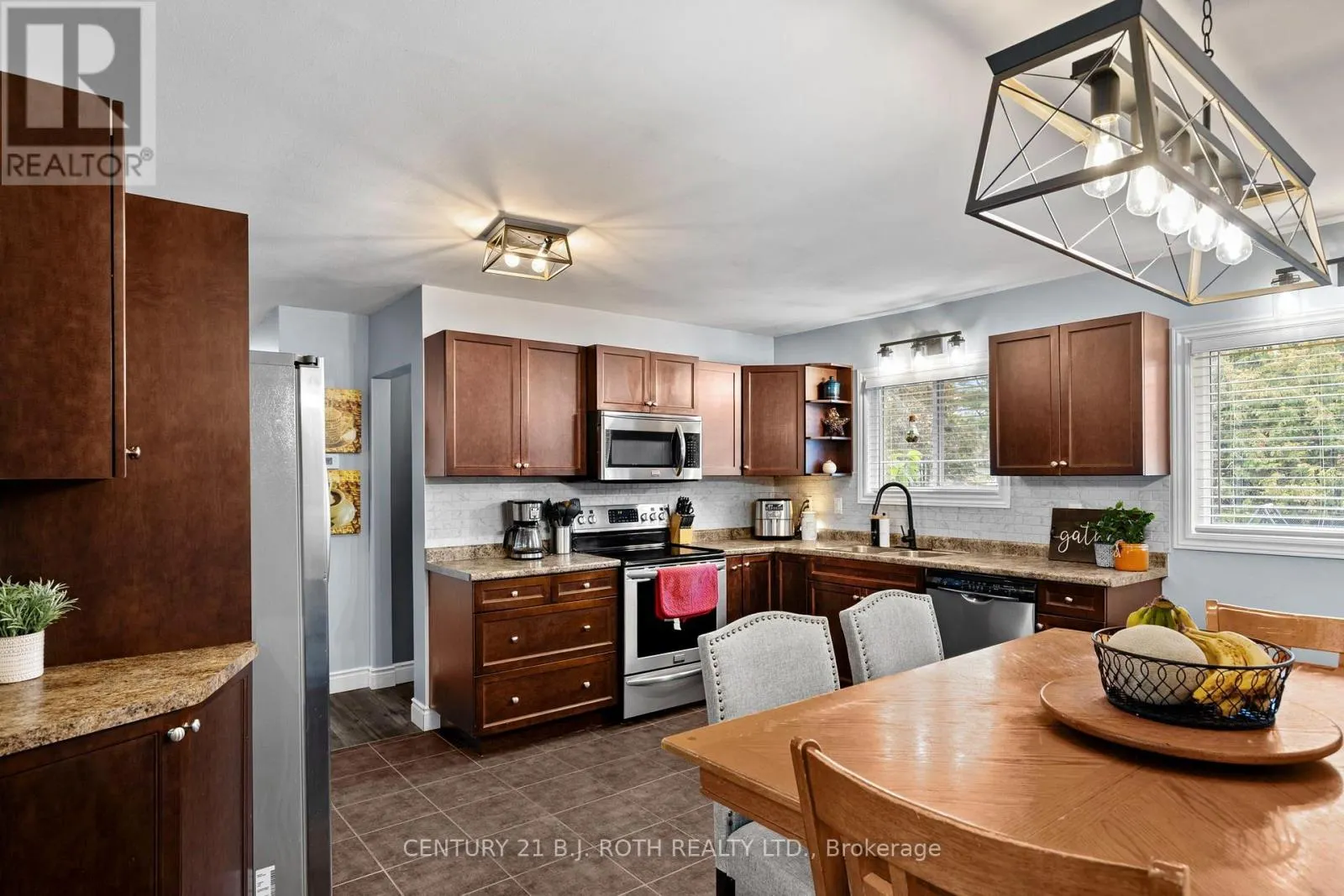 3271 TURNBULL DRIVE