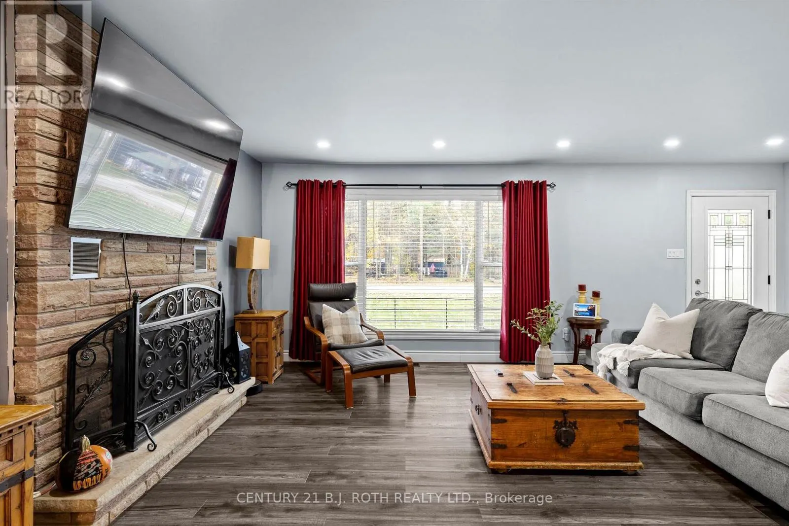 3271 TURNBULL DRIVE