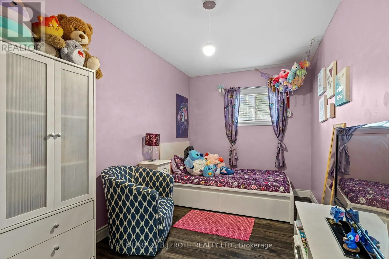 3271 TURNBULL DRIVE