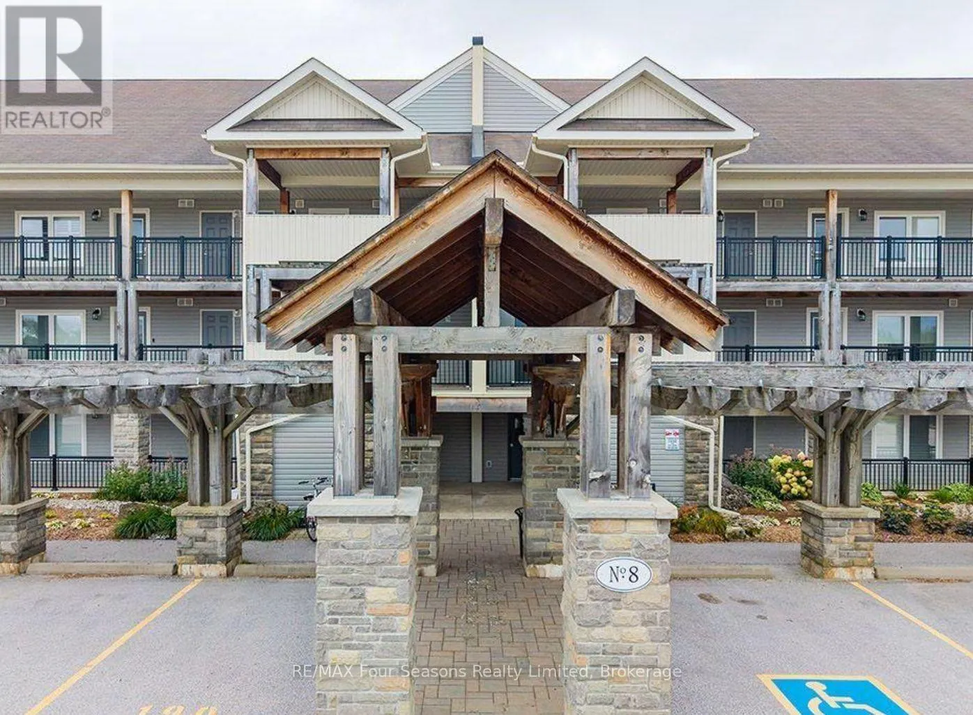 306 - 8 BRANDY LANE DRIVE #306