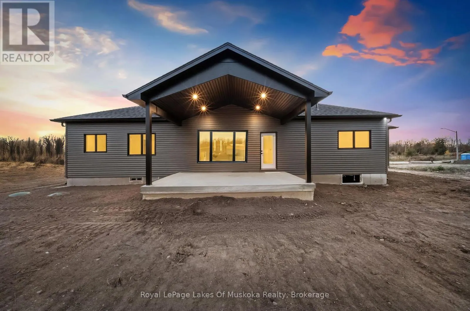 7 MEADOW ACRES ROAD
