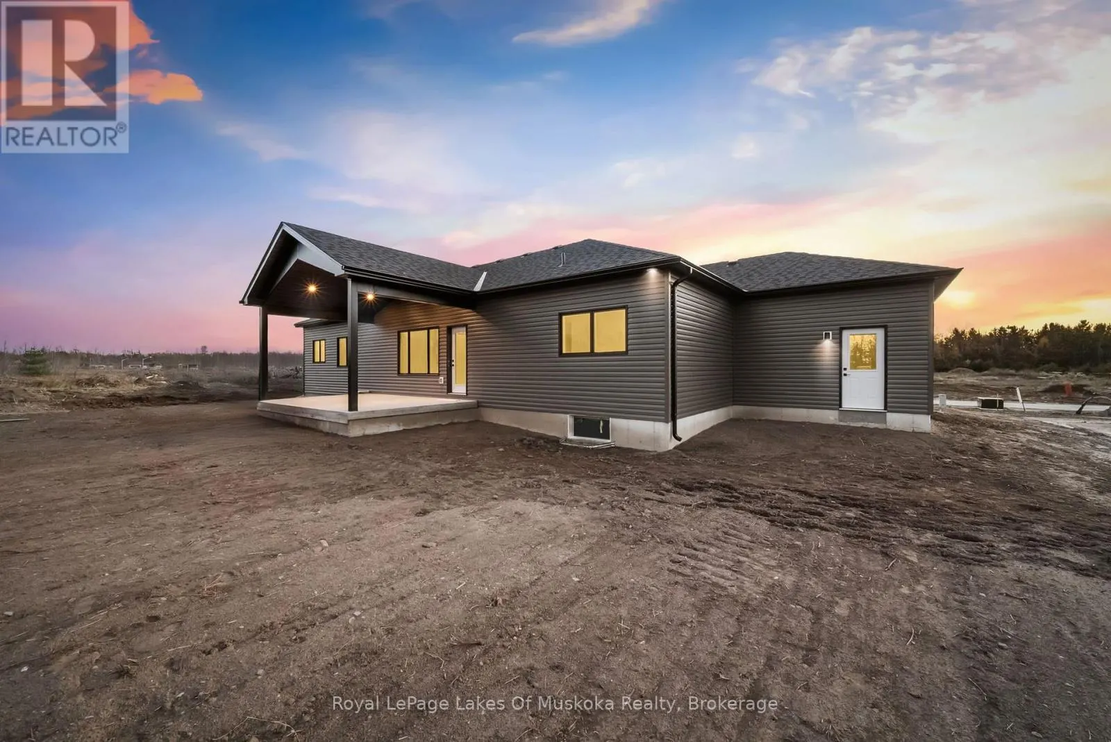 7 MEADOW ACRES ROAD