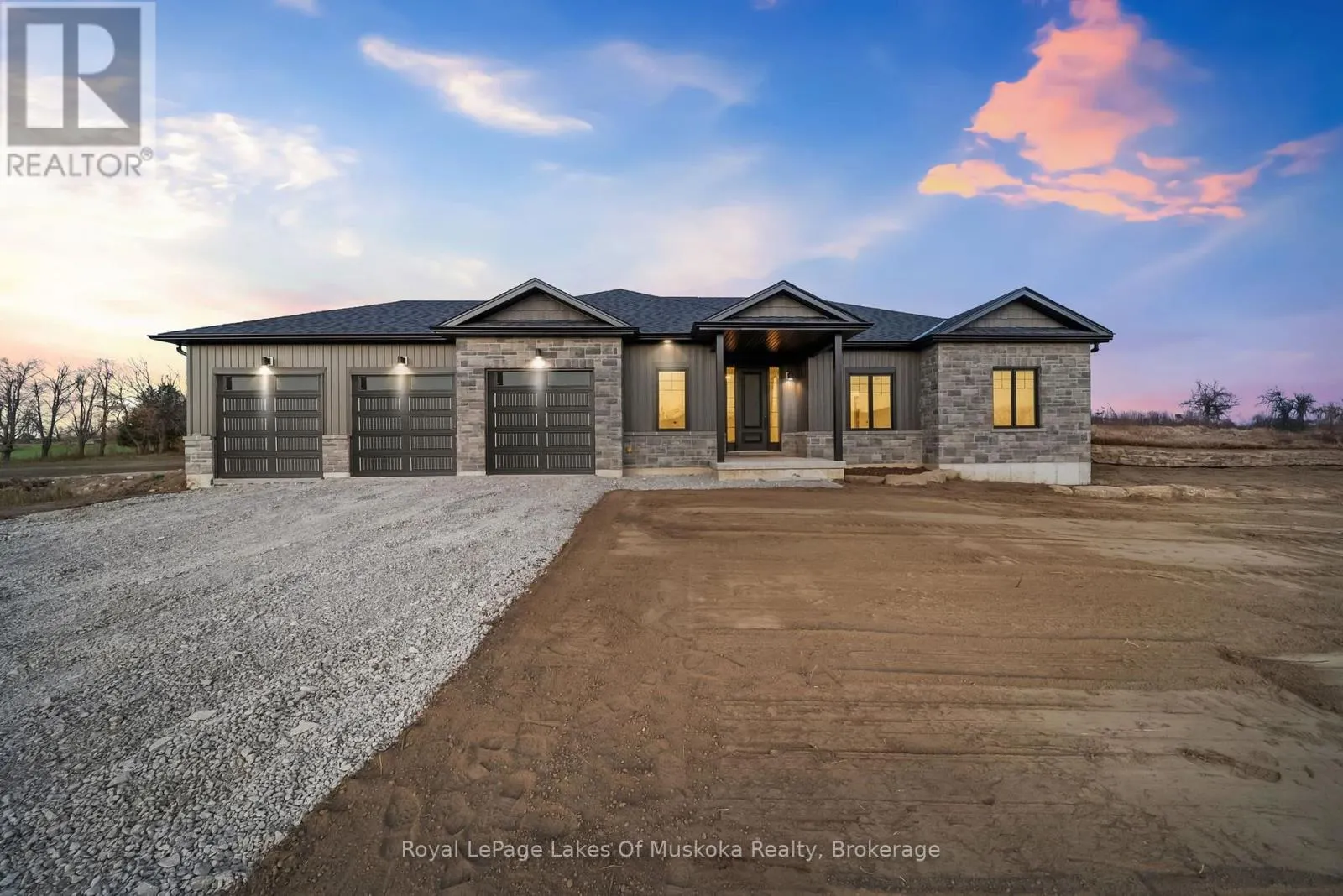 7 MEADOW ACRES ROAD