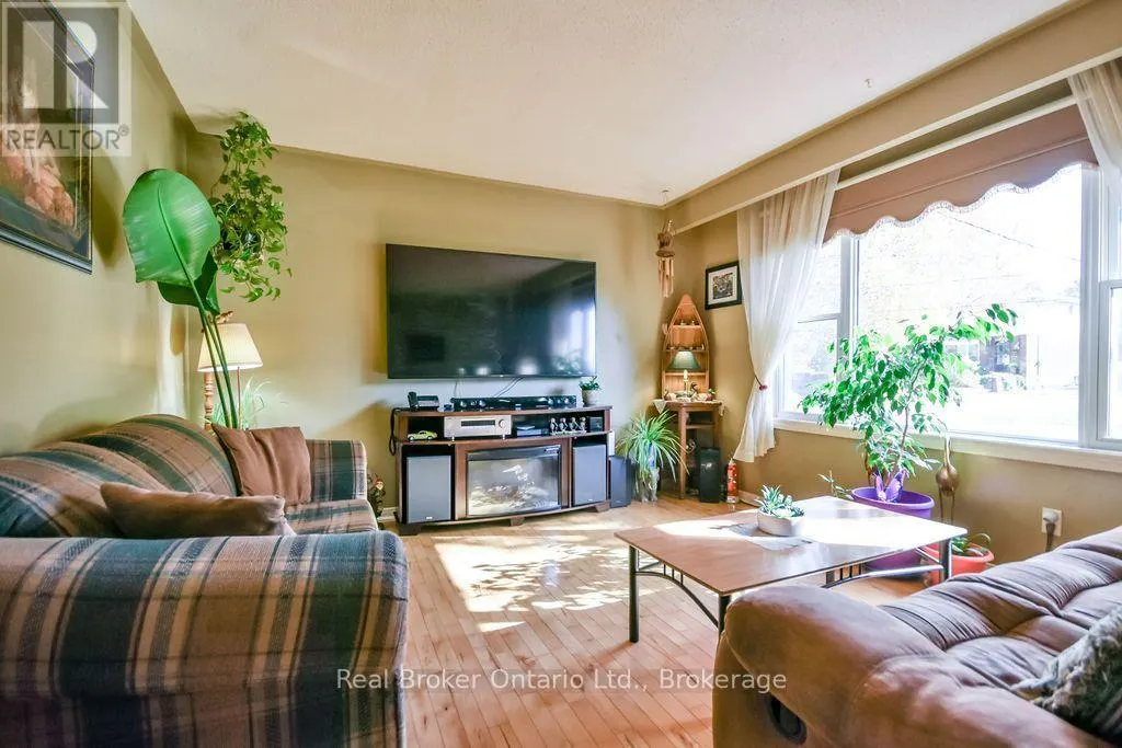 254 JEANNE STREET