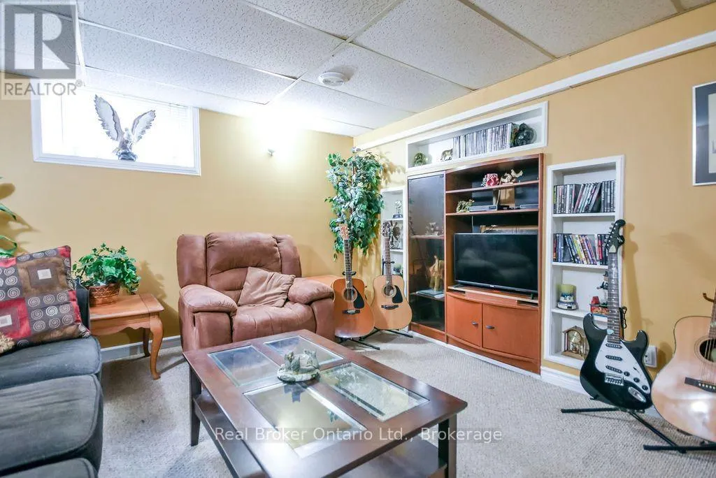 254 JEANNE STREET