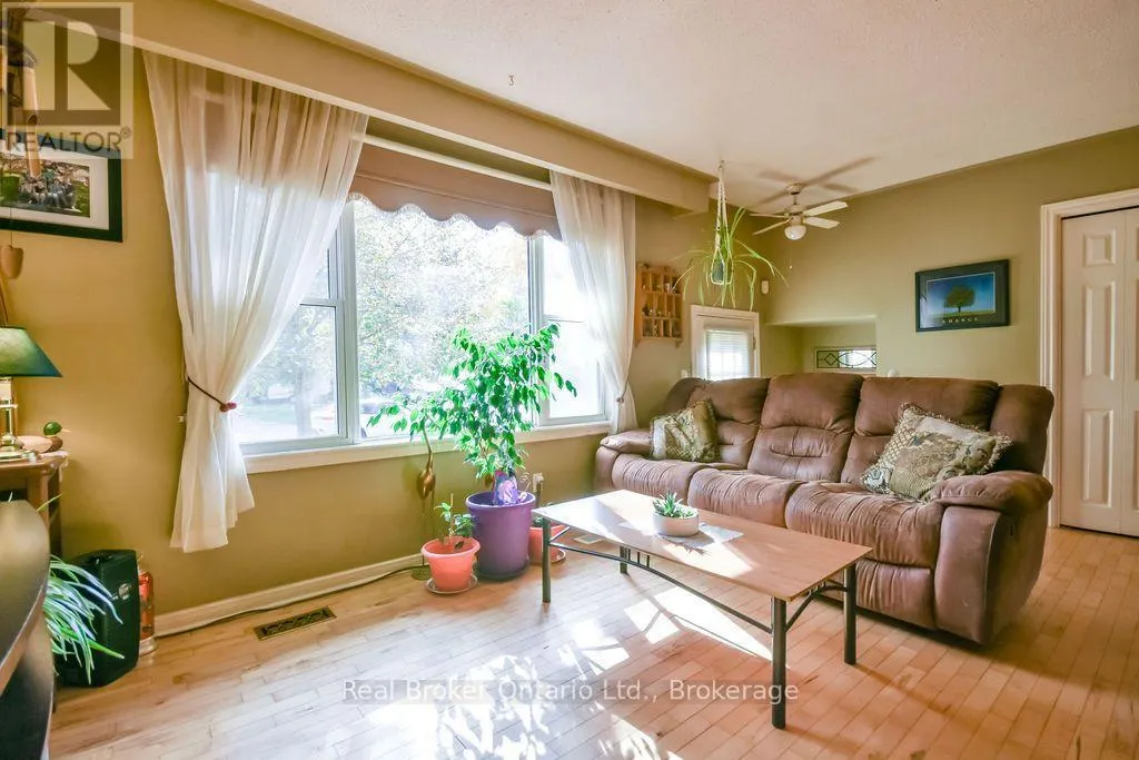 254 JEANNE STREET