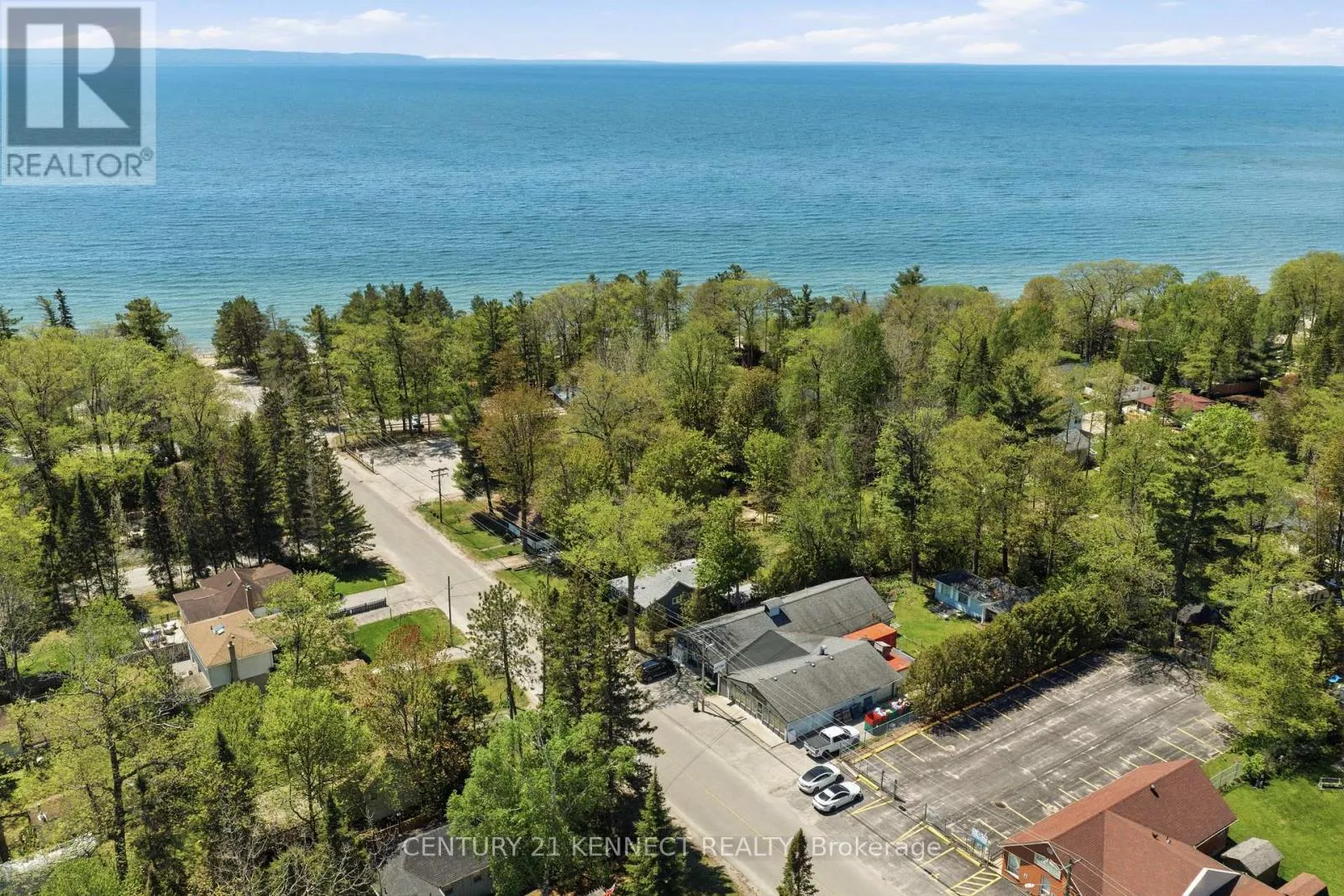 2008 TINY BEACHES ROAD S